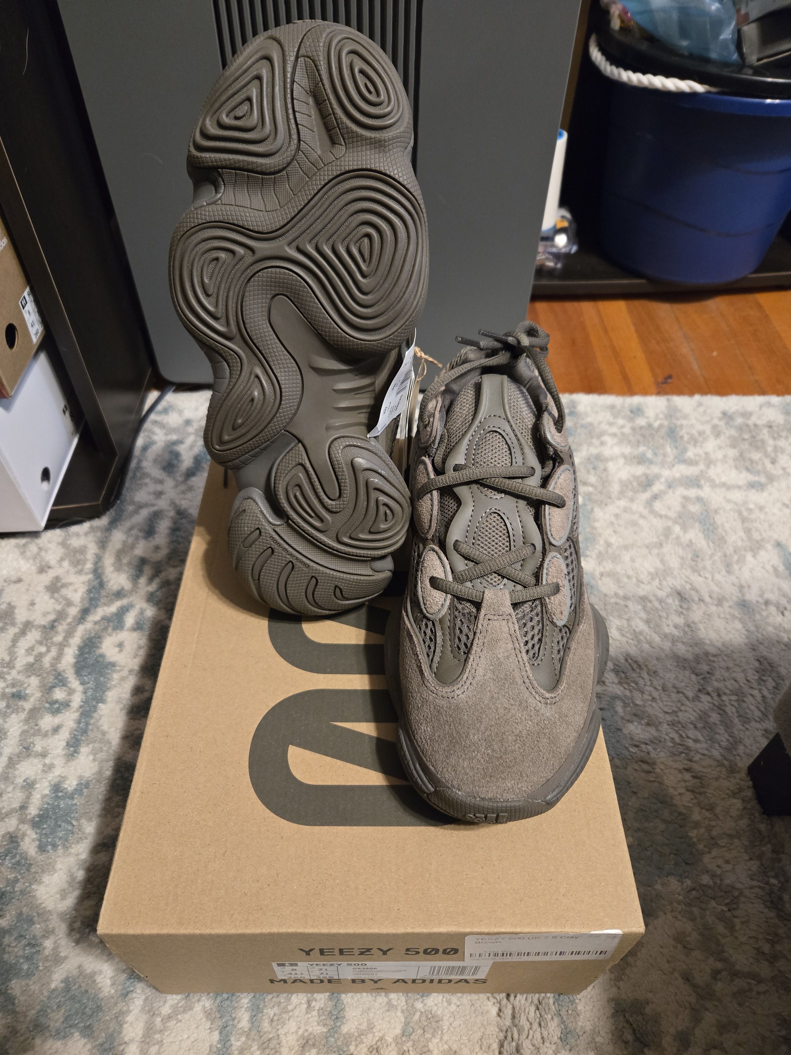 Adidas Adidas Yeezy 500 Brown Clay Size US 8 / EU 41 - 6 Thumbnail