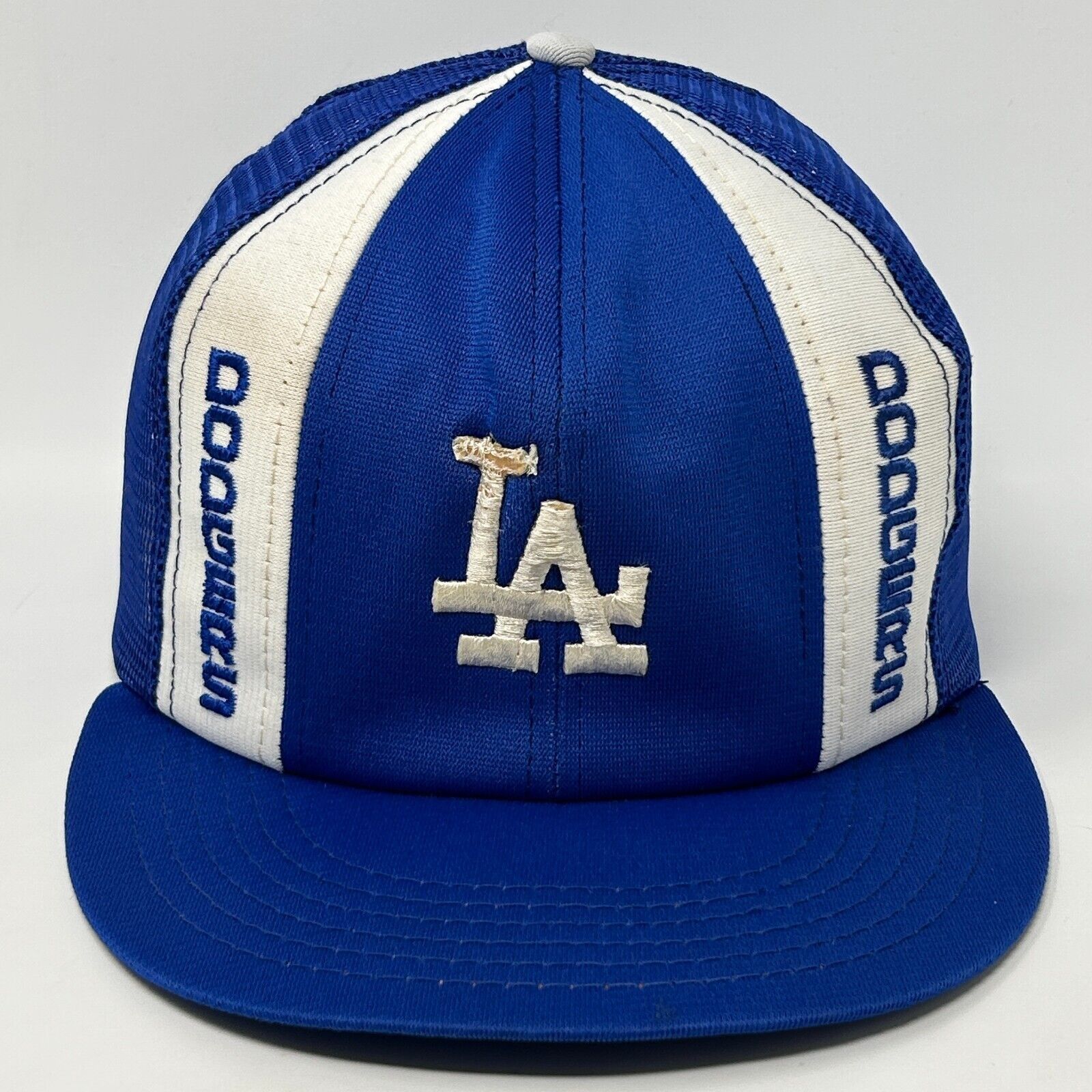 Vintage Vintage Los Angeles LA Dodgers Trucker Hat Baseball Cap Blue Size ONE SIZE - 1 Thumbnail
