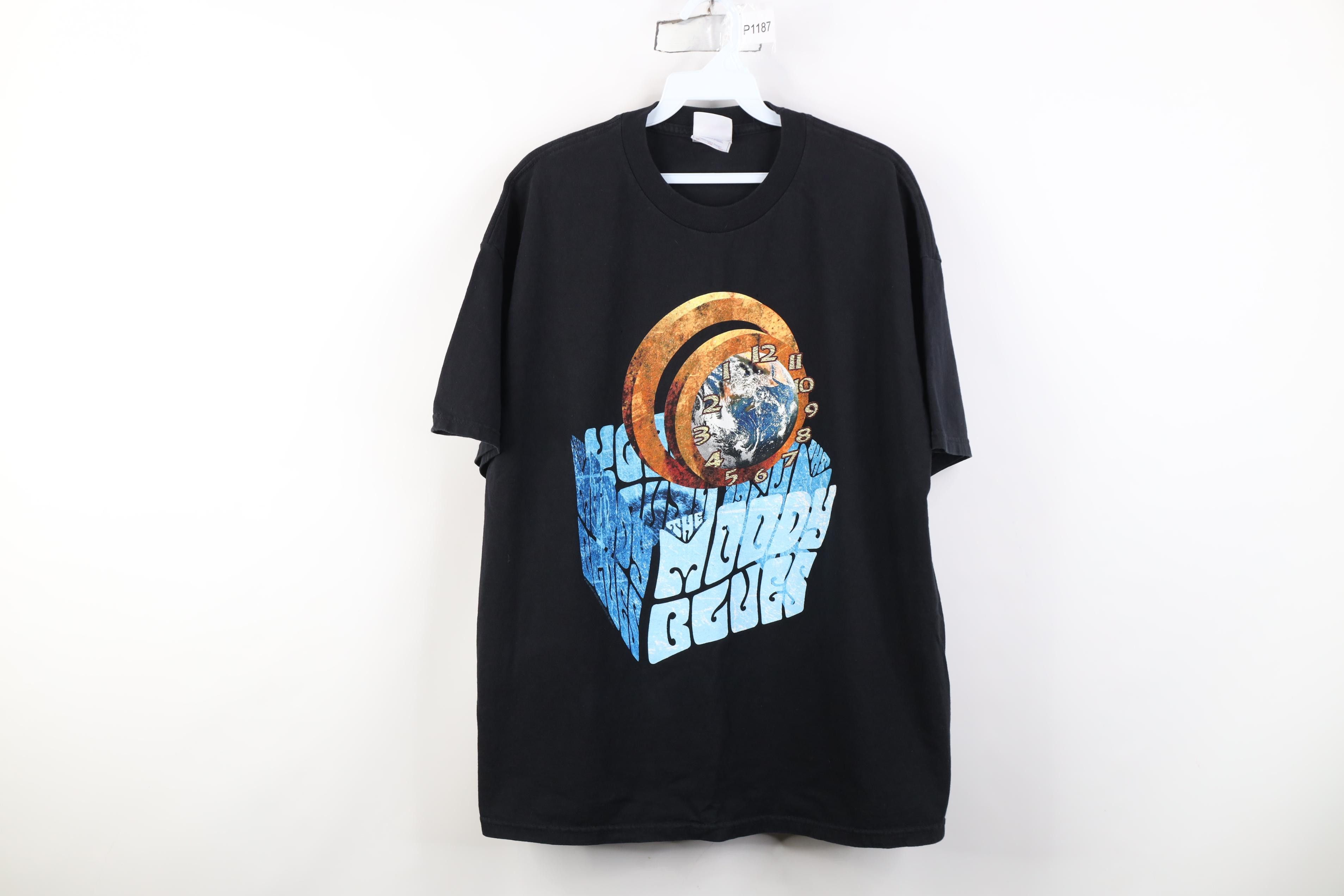 Vintage Vintage Y2K 2003 December Tour The Moody Blues Band T-Shirt Size US XL / EU 56 / 4 - 1 Thumbnail
