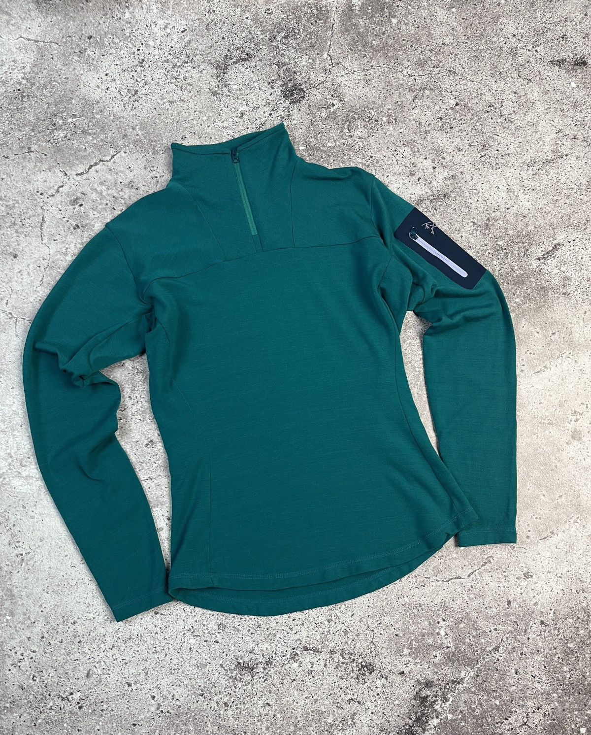 Arc'teryx Vintage Rho Zip Neck Merino Wool Women’s Size S / US 4 / IT 40 - 3 Thumbnail