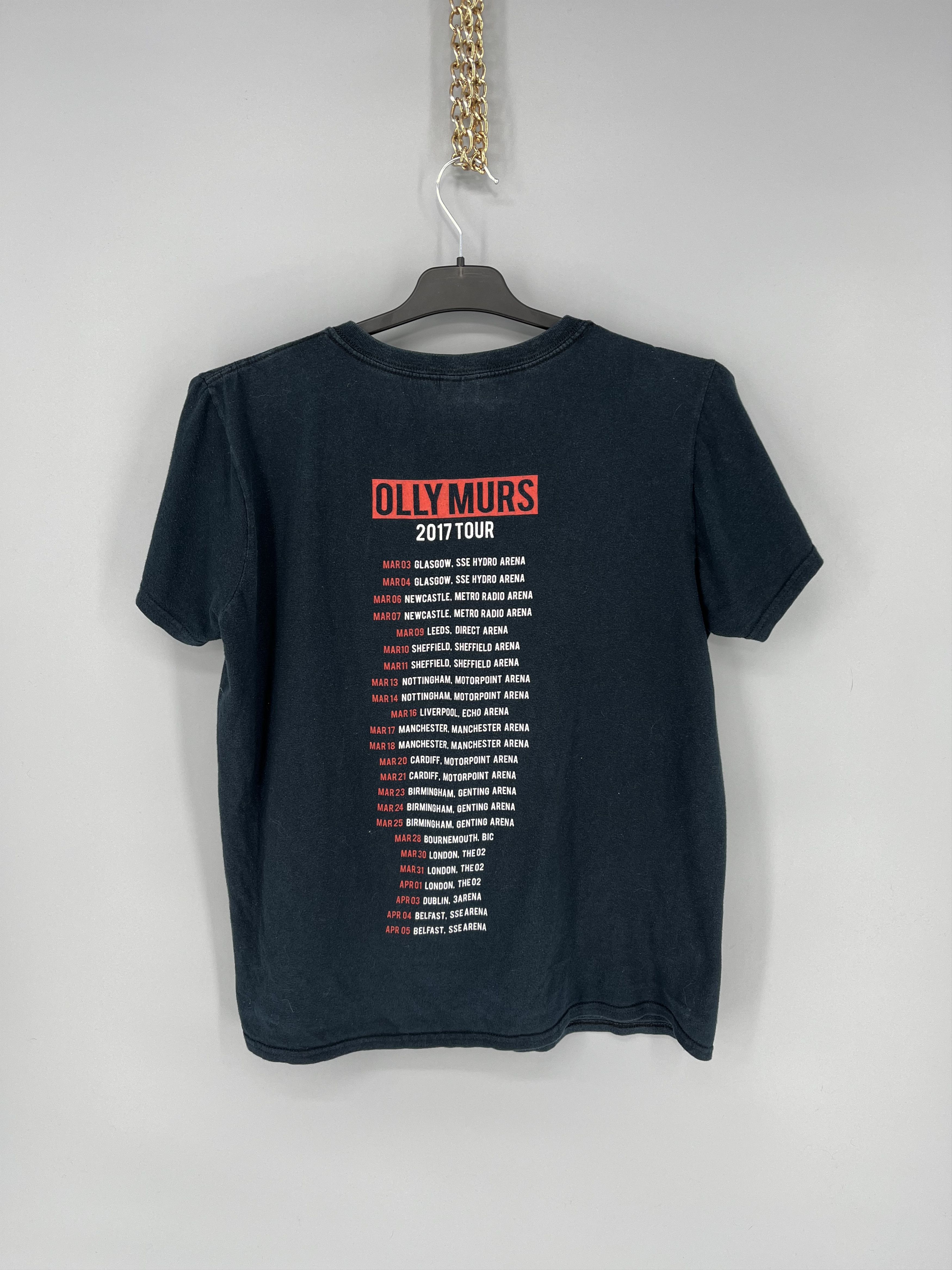 Band Tees Olly murs band tee T-shirts vintage size M Size US M / EU 48-50 / 2 - 8 Thumbnail