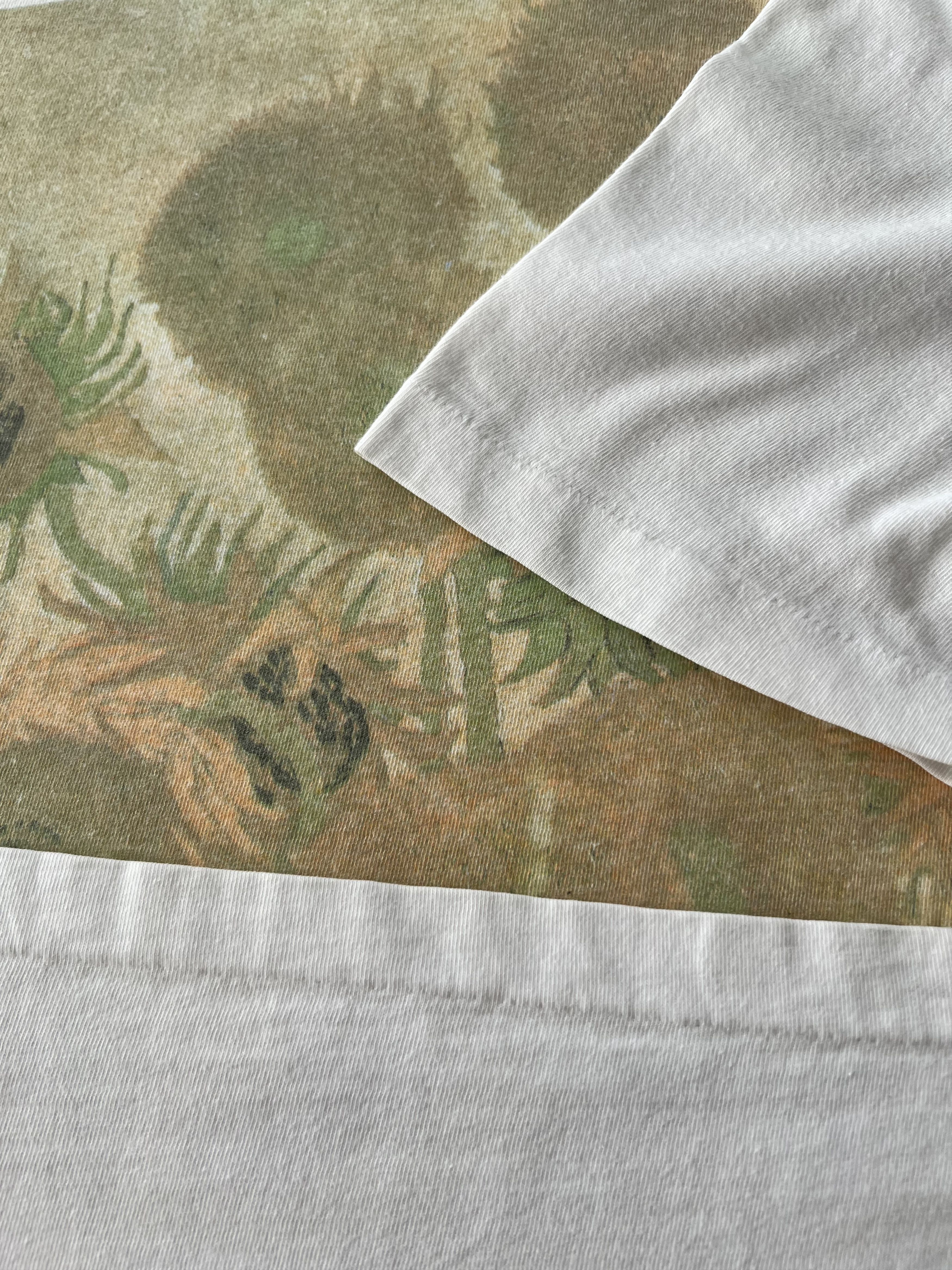 Arts & Science Vintage 90s Vincent van Gogh Sunflowers 1888 White T-shirt Size US L / EU 52-54 / 3 - 7 Thumbnail