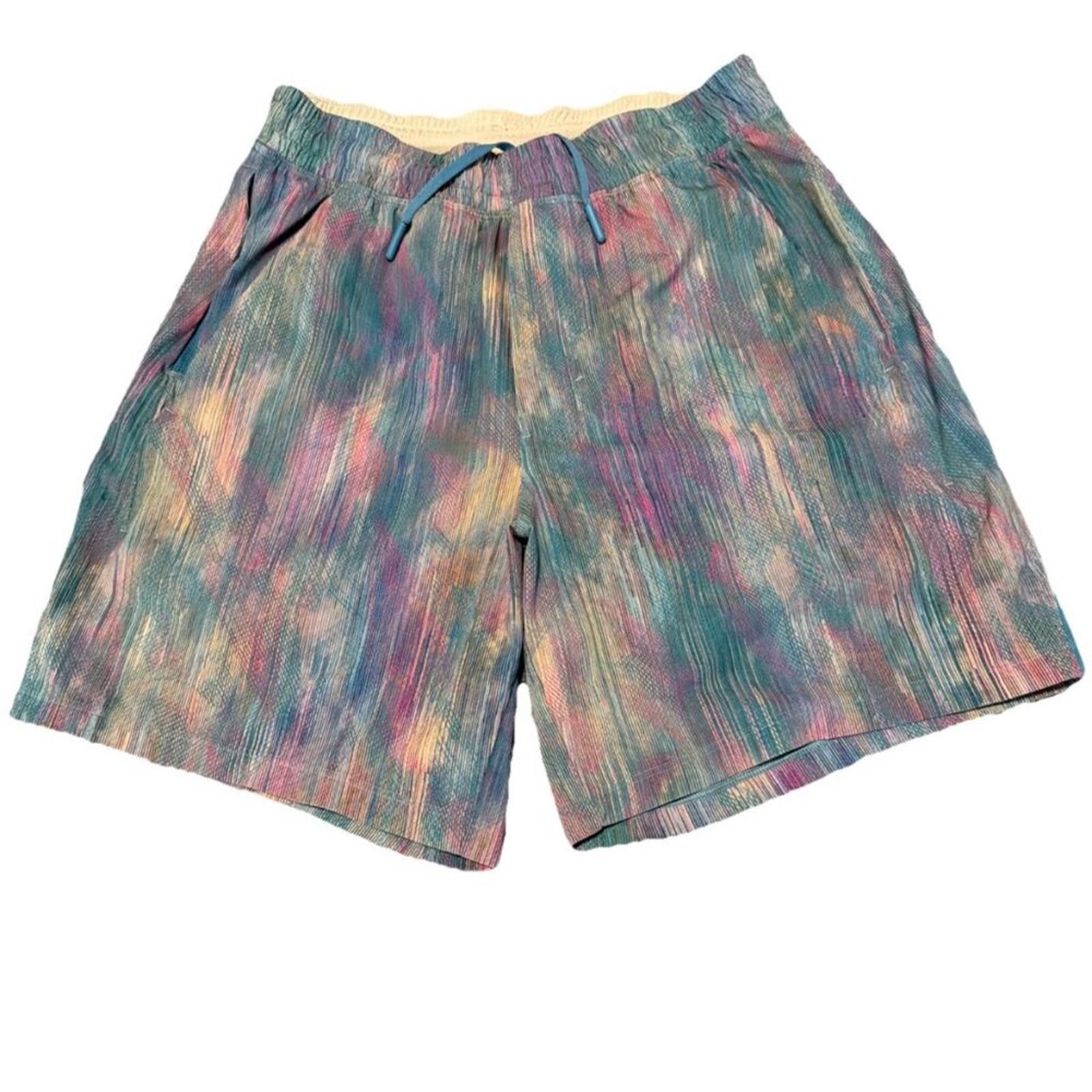 Lululemon LULULEMON PACE BREAKER LINED 7" Pixel Diffuse Multi PDIM Size US 30 / EU 46 - 2 Thumbnail