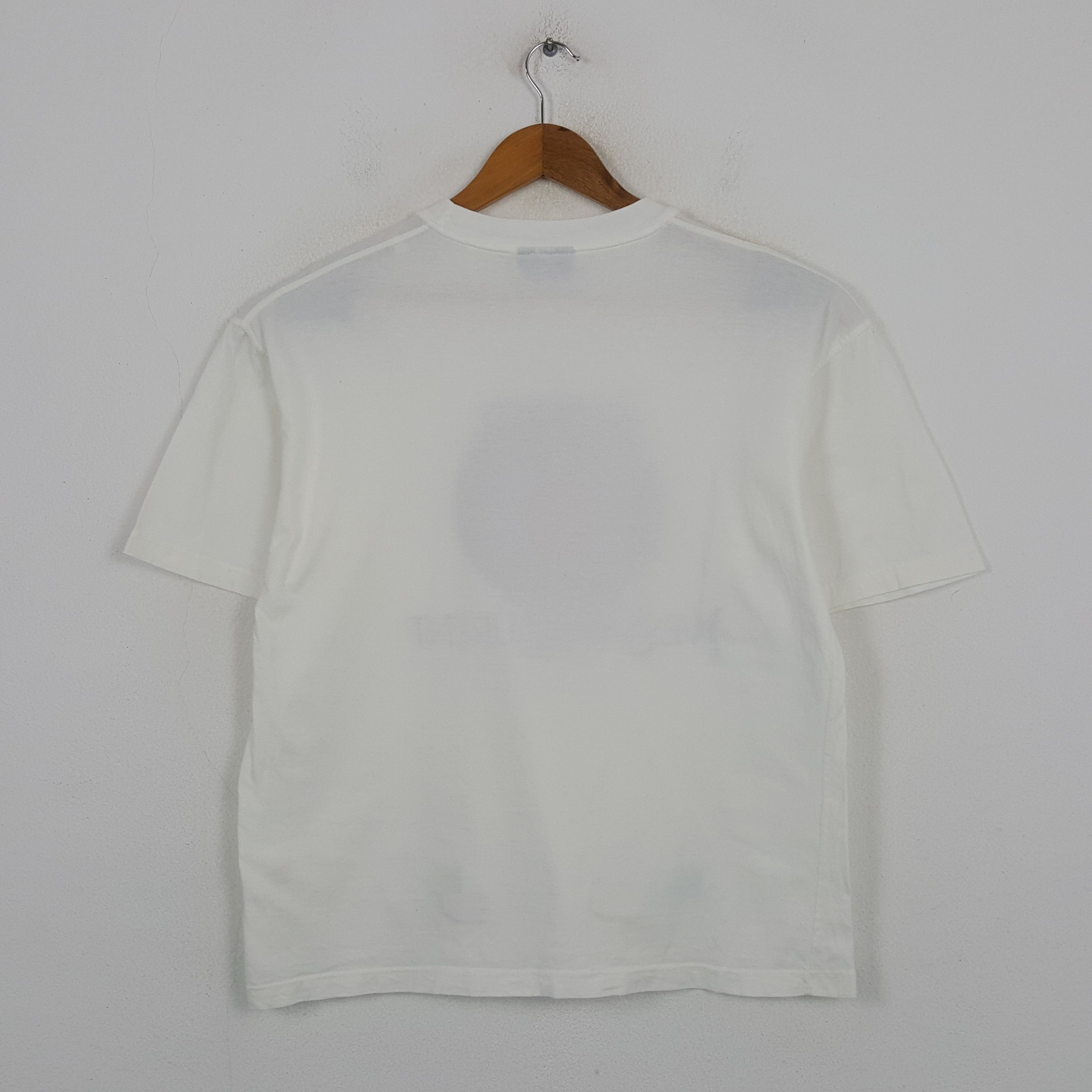 Yves Saint Laurent Vintage Yves Saint Laurent Italian Brand T-shirt RR14 Size US L / EU 52-54 / 3 - 3 Thumbnail
