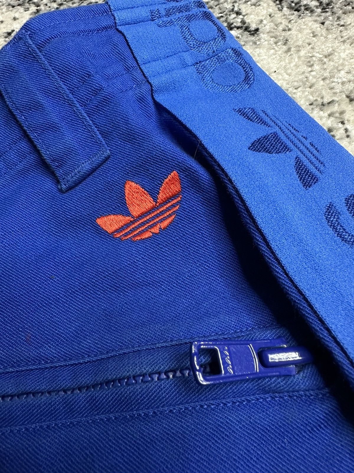 Adidas Adidas Vintage StreetWear Exclusive Rare y2k Size US 34 / EU 50 - 3 Thumbnail
