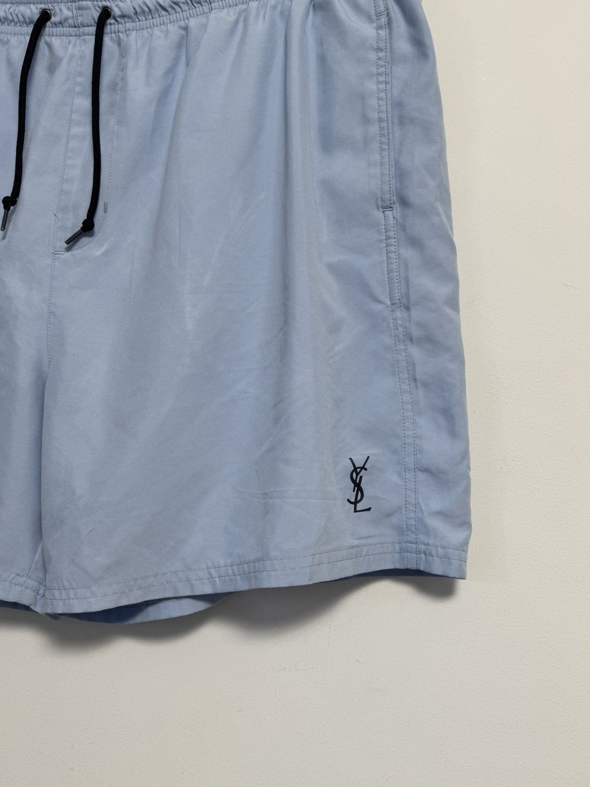 Yves Saint Laurent Yves Saint Laurent Shorts Size US 36 / EU 52 - 2 Thumbnail