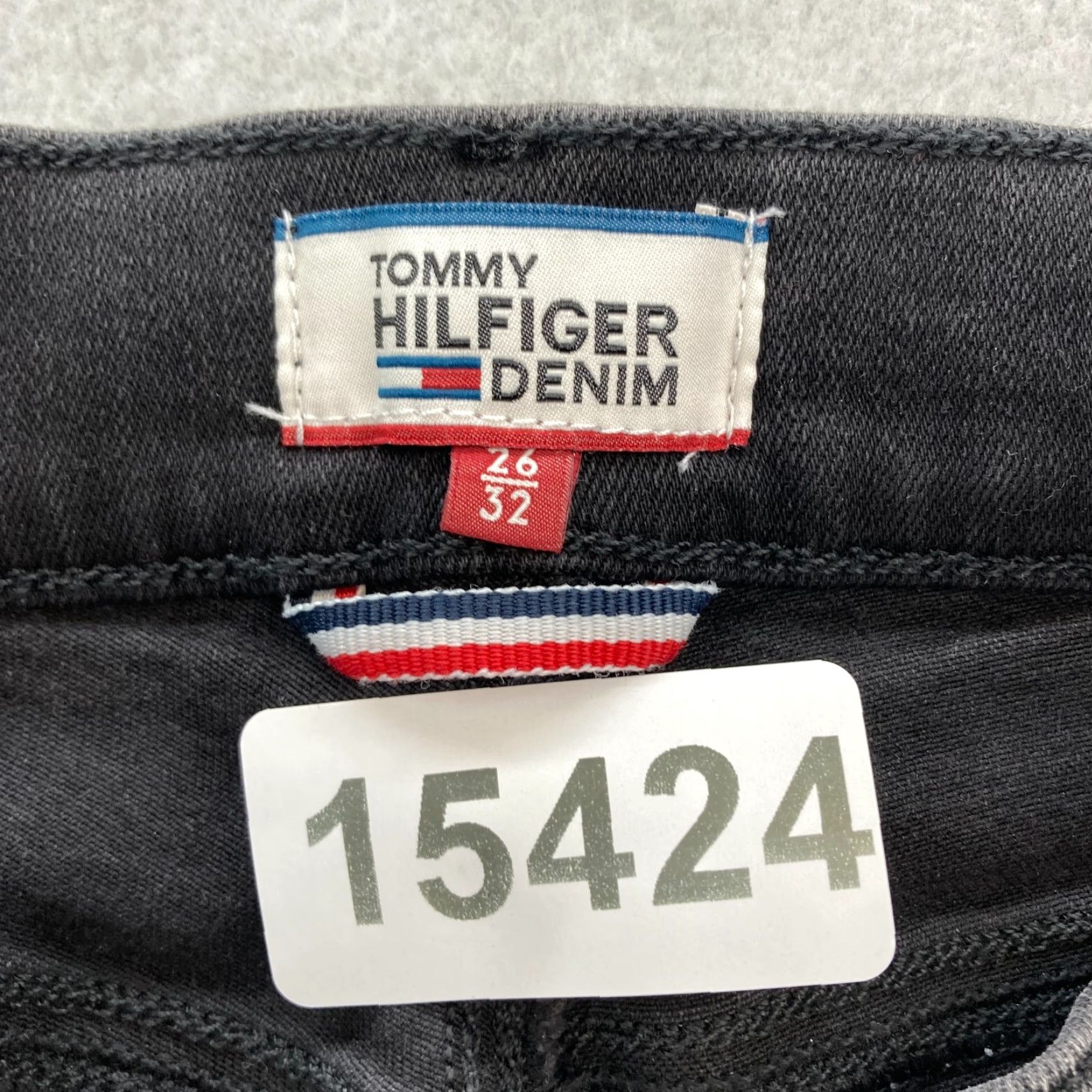Tommy Hilfiger Tommy Hilfiger Jeans Women's 7/8 Nora Skinny Mid Rise Black Candiani Denim 26x27 Size 26" / US 2 / IT 38 - 5 Thumbnail