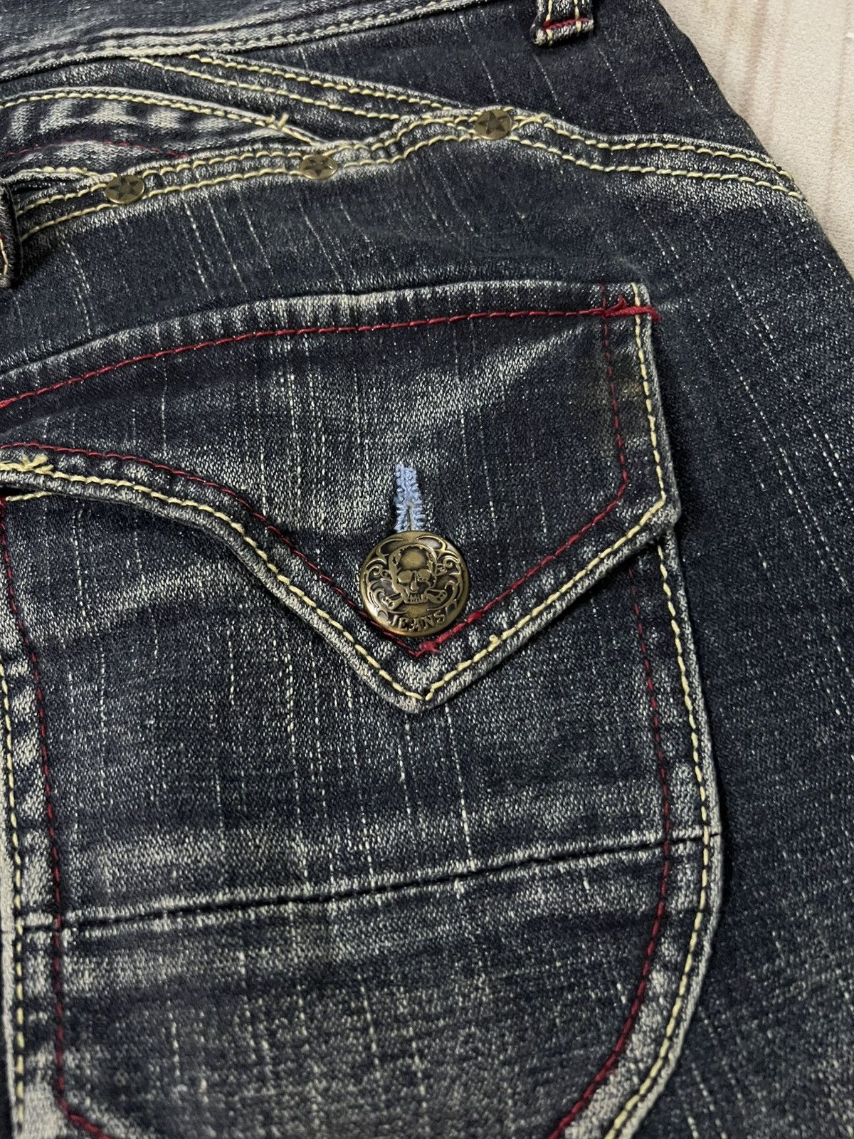 Japanese Brand 💥BCBG SKULL BACKLE BACK FLARE JEAN🔥 Size US 35 - 22 Thumbnail