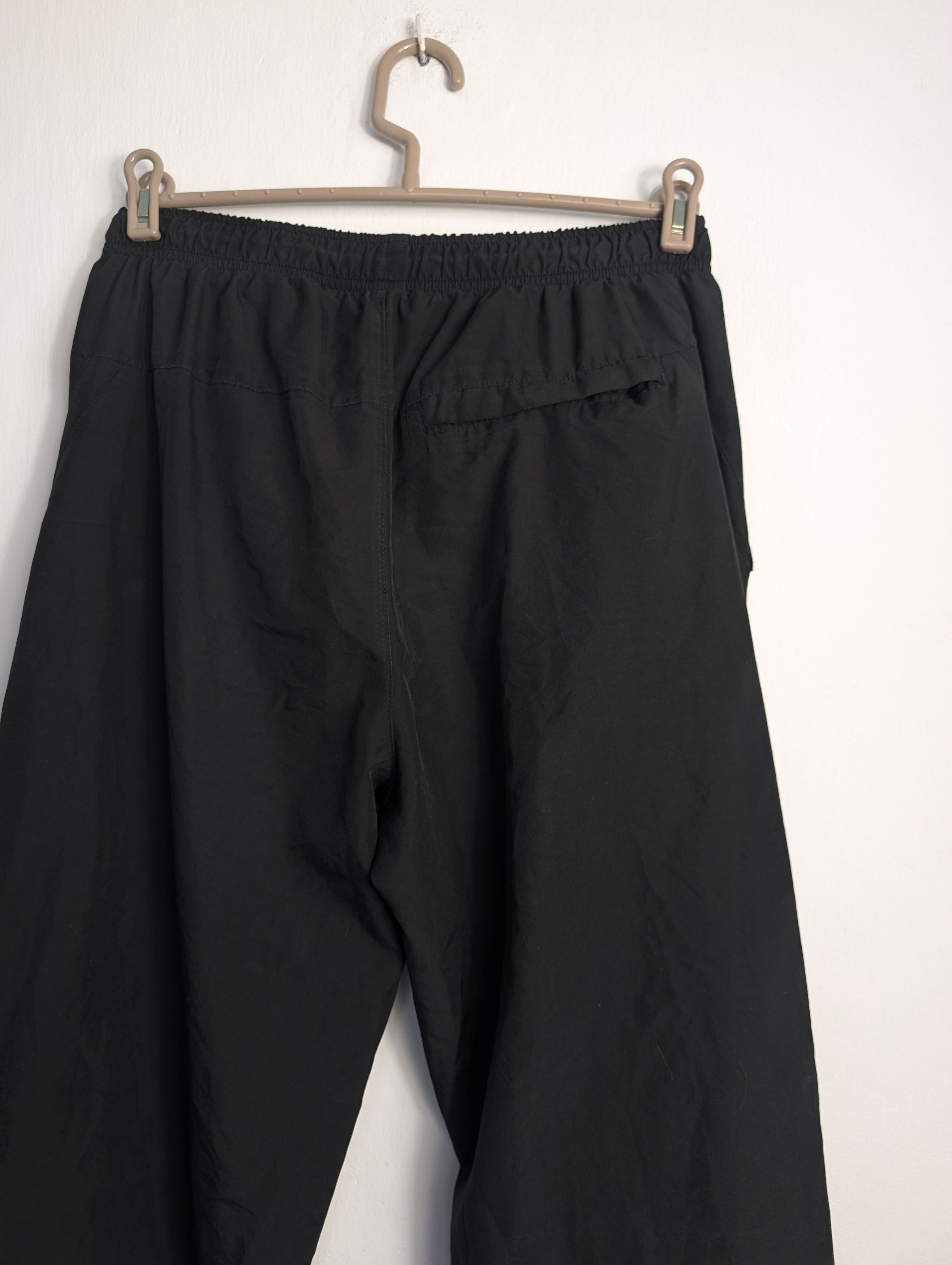 Nike Nike Shiny Track Pants Y2K Streetwear Retro Swoosh Size US 34 / EU 50 - 4 Thumbnail