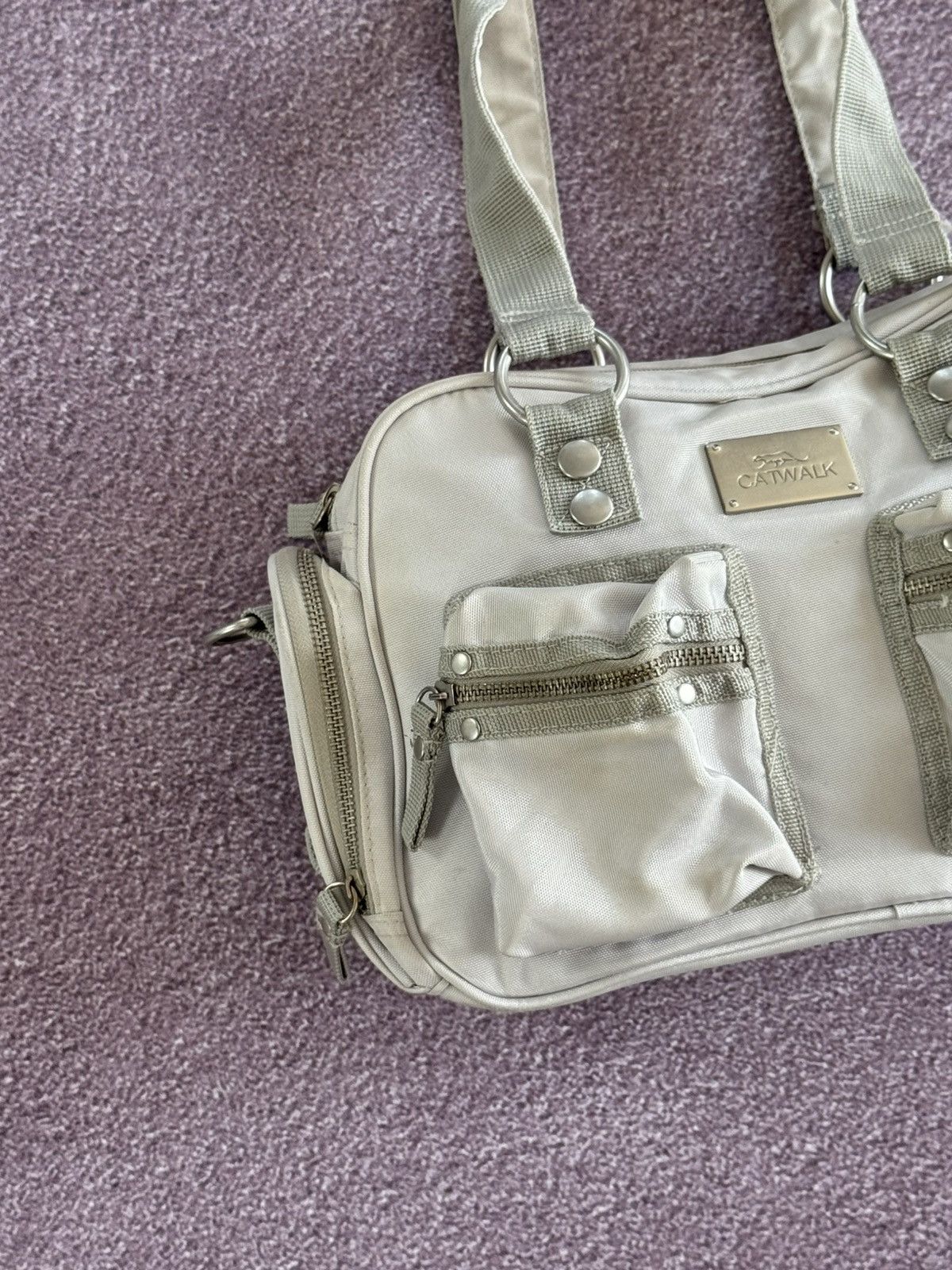 Japanese Brand Y2K Fashion Military Design Multipocket 00s Catwalk Bag Size ONE SIZE - 2 Thumbnail