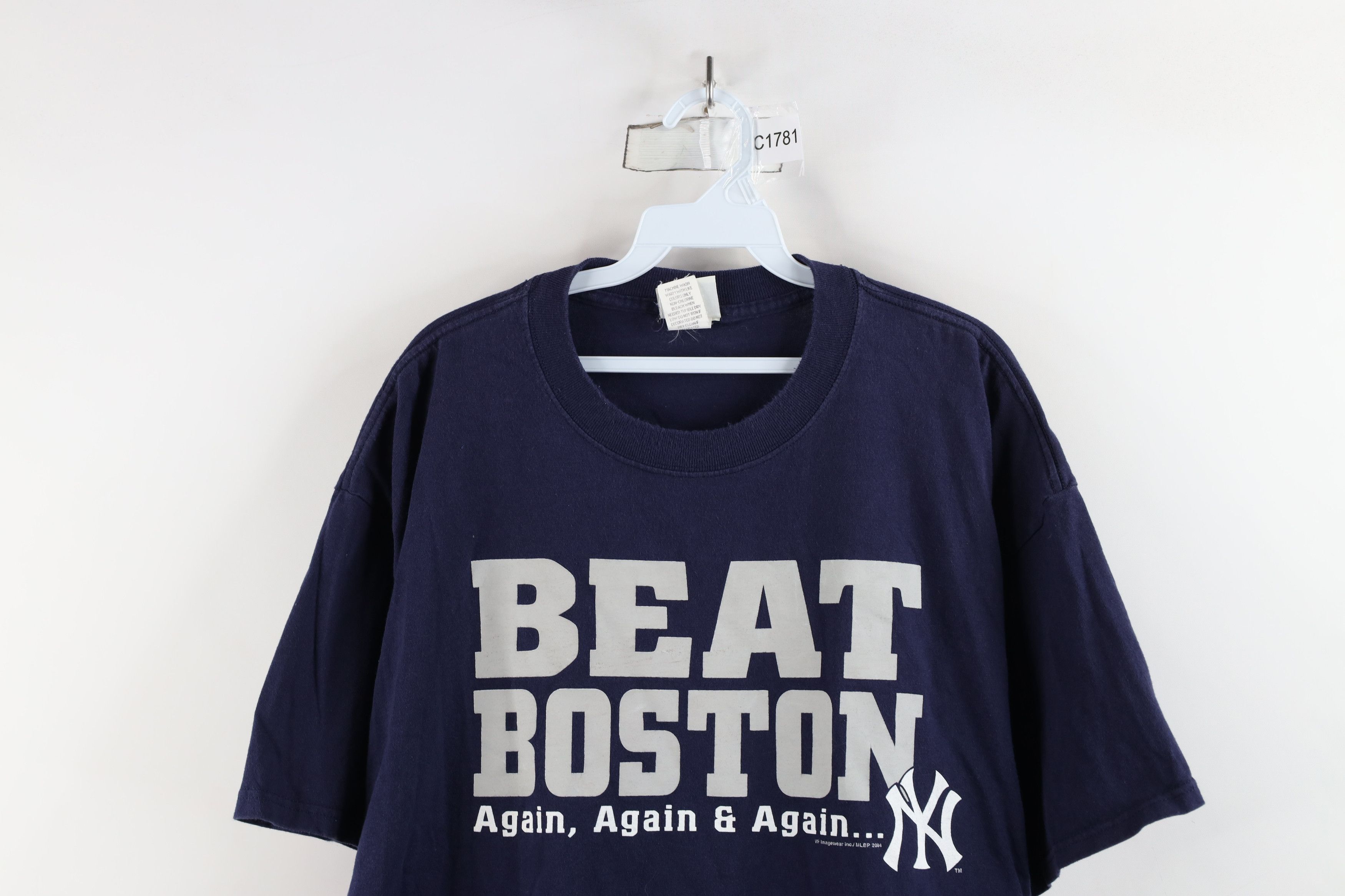 Vintage Vintage Y2K 2004 Baseball Beat Boston Red Sox Again T-Shirt Size US XL / EU 56 / 4 - 2 Thumbnail