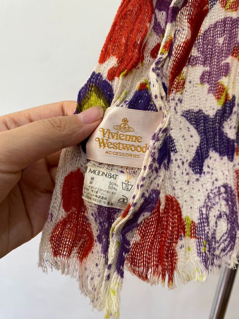 Vivienne Westwood Vivienne Westwood Old graffiti scarf Size ONE SIZE - 4 Thumbnail