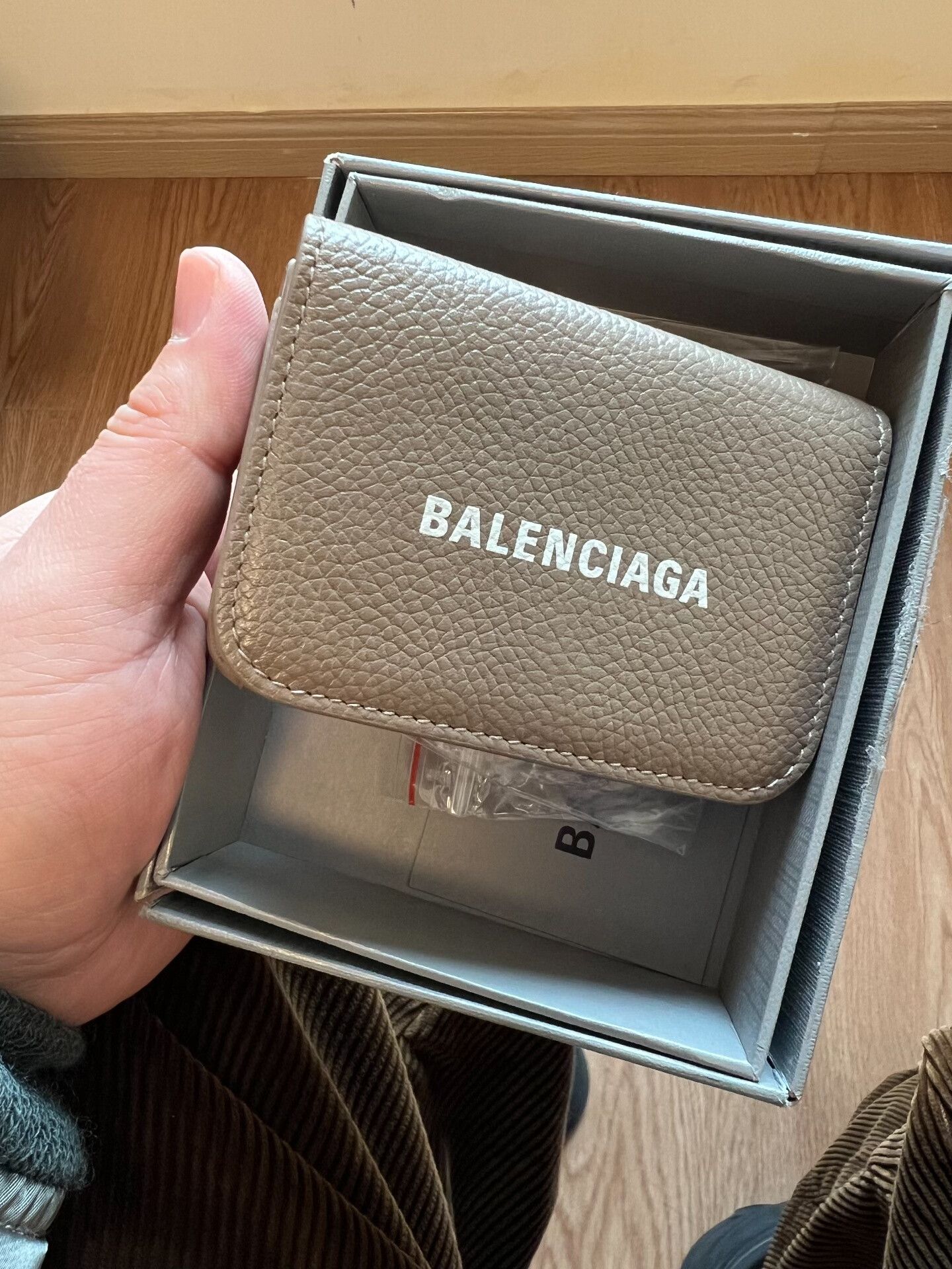 Balenciaga Balenciaga Gray Mini Wallet with Logo Size ONE SIZE - 1 Thumbnail