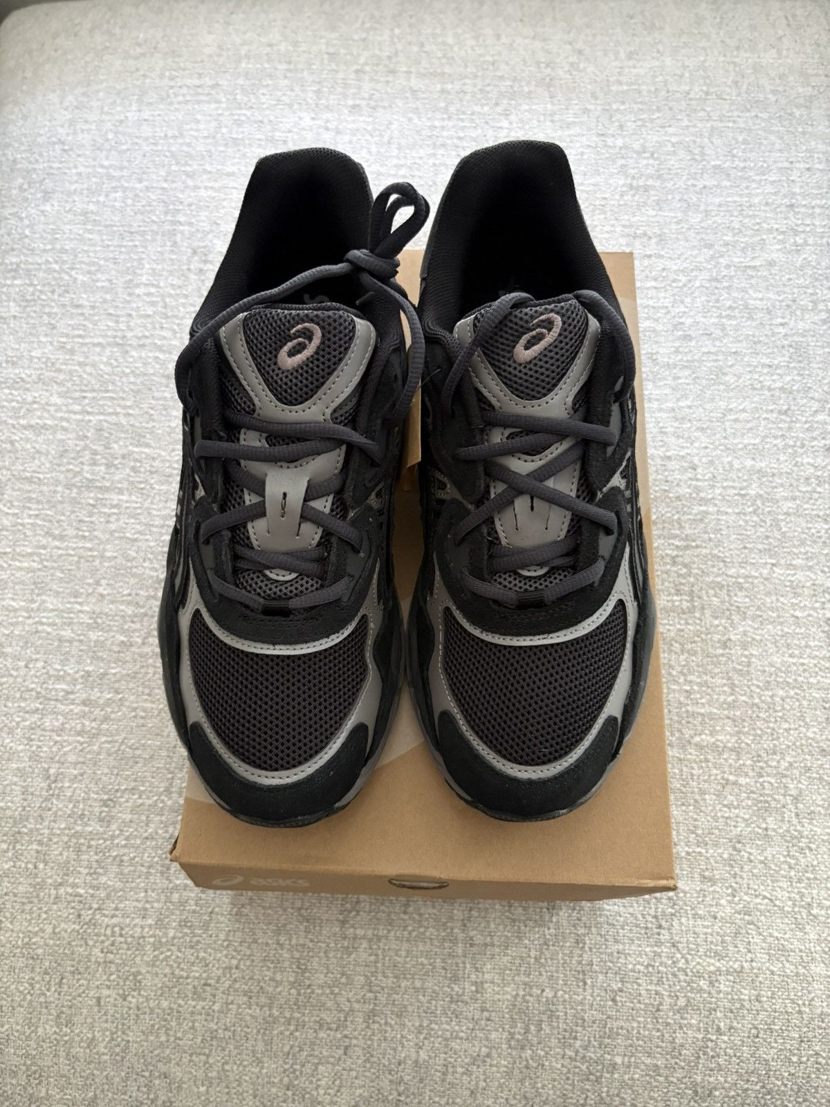 Asics ASICS Gel NYC “Graphite Grey Black” Size US 9.5 / EU 42-43 - 1 Thumbnail