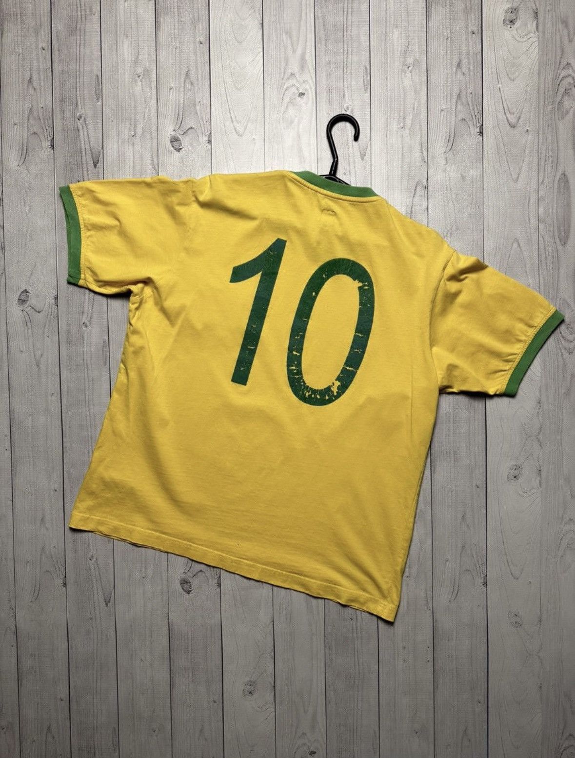 Vintage Vintage adidas 10 Brazil soccer tee Brasil size M/L Size US L / EU 52-54 / 3 - 6 Thumbnail