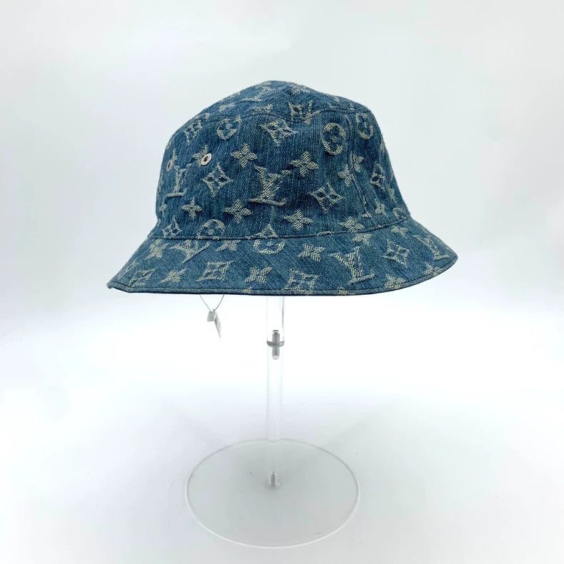 Louis Vuitton Louis Vuitton Cotton fisherman's hat with blue logo jacqua Size ONE SIZE - 2 Thumbnail
