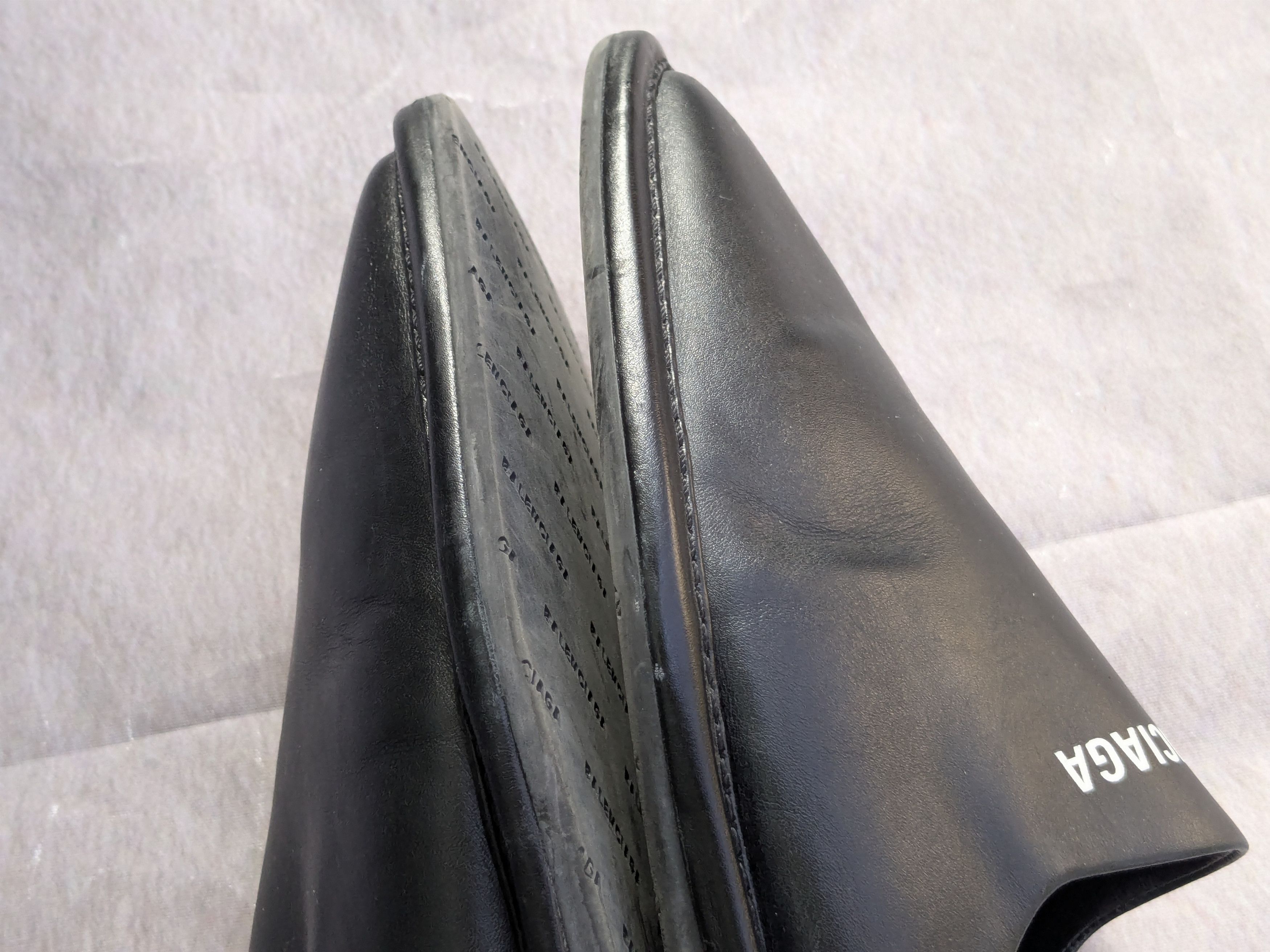 Balenciaga Balenciaga Leather Slippers Black Leather 7 40 Sandals Mules Size US 7 / EU 40 - 6 Thumbnail