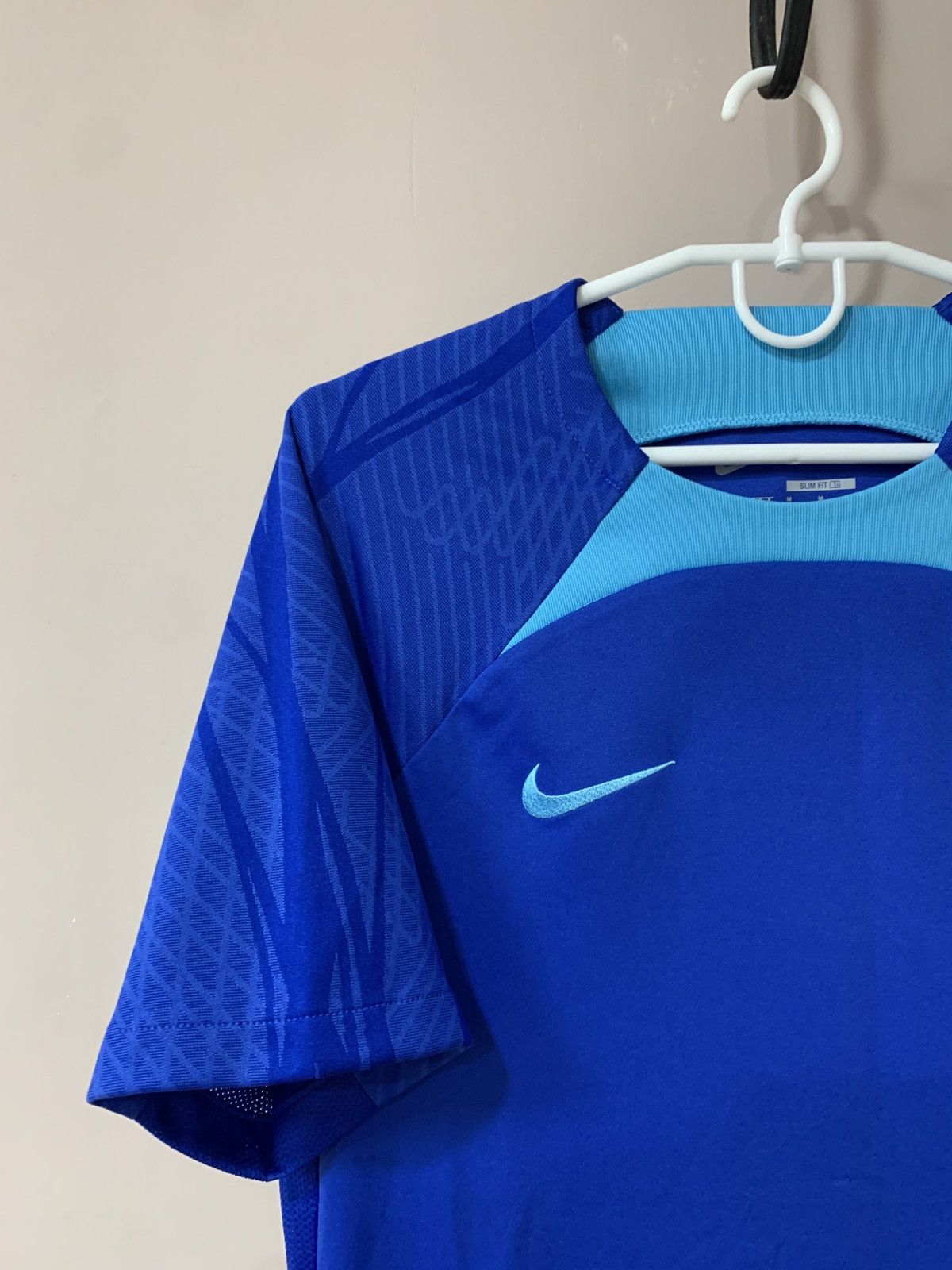 Nike England 2022 Training Football Shirt Nike Soccer Jersey Sz L Size US L / EU 52-54 / 3 - 3 Thumbnail
