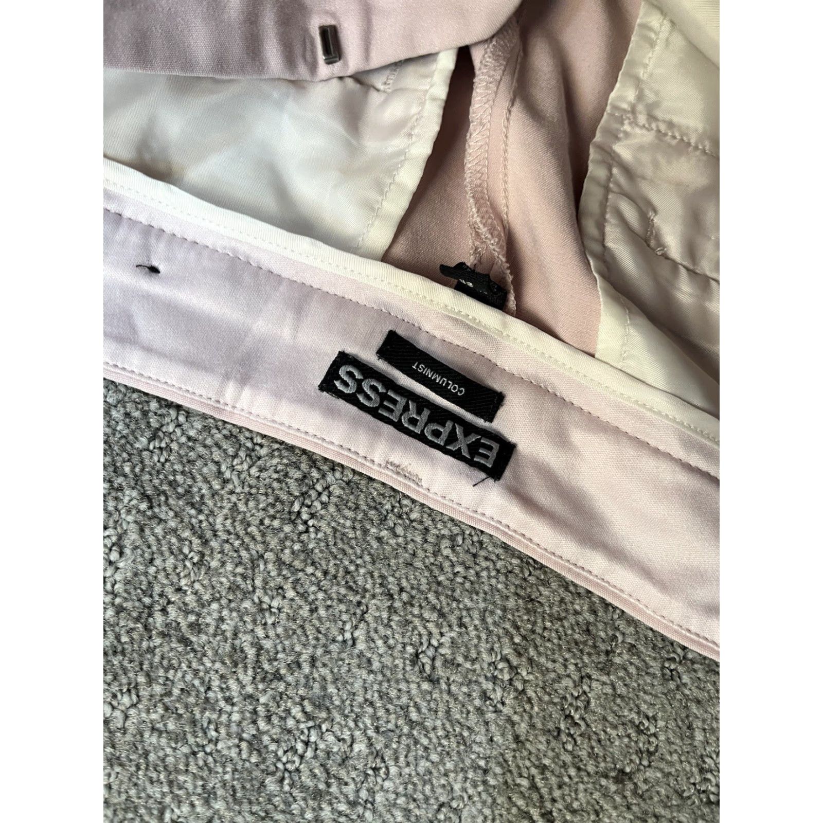 Express Express Pants Womens 8R Pink Mid Rise Ankle Flat Front Distressed Express Columnist Regular Size: 8 Pink Ankle 30 in Inseam Womens Pants 8R 30in Size 30" / US 8 / IT 44 - 5 Thumbnail