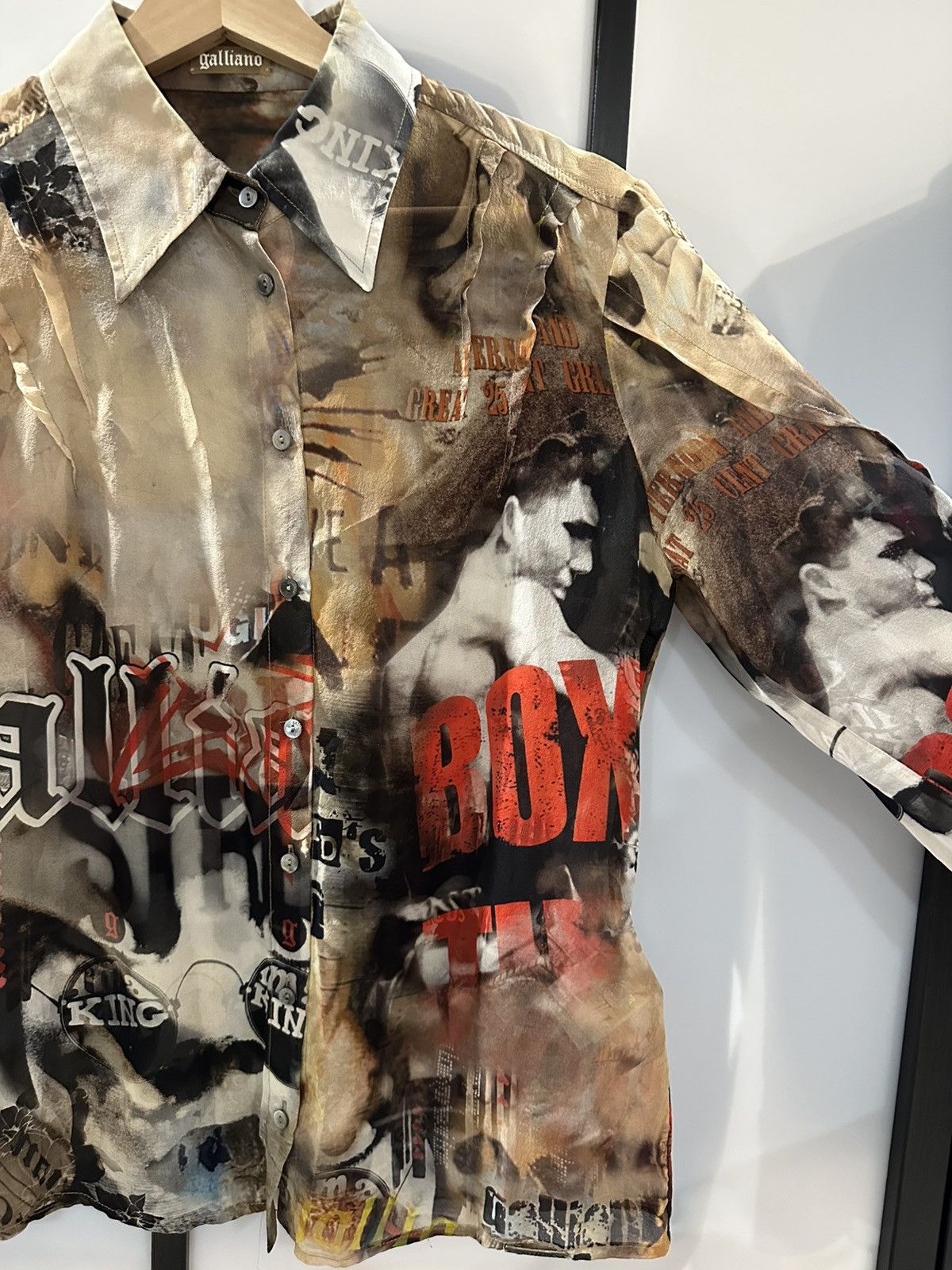 John Galliano John Galliano Iconic Graphic Blouse Size M / US 6-8 / IT 42-44 - 2 Thumbnail