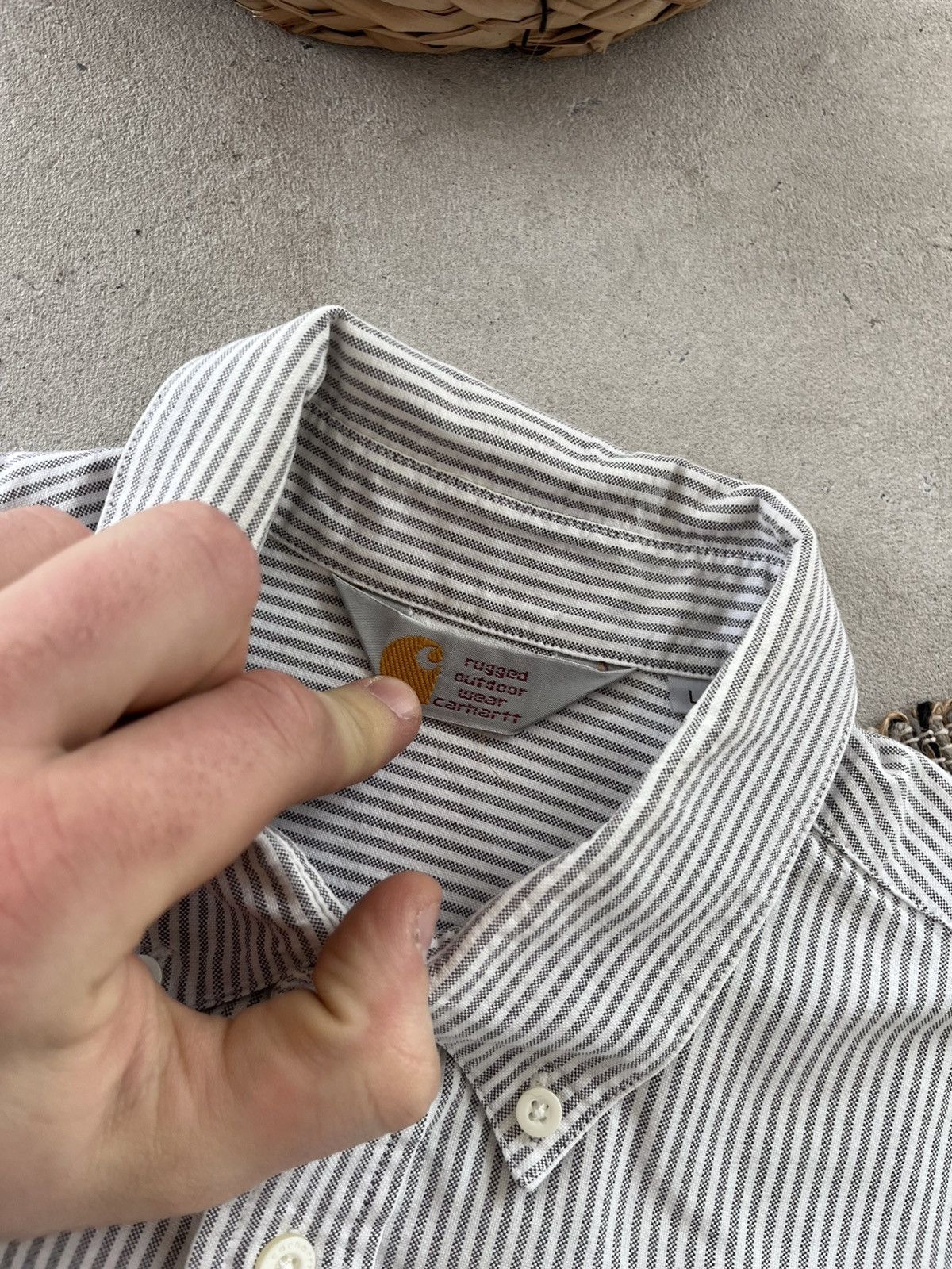 Carhartt Vintage Carhartt White Grey Striped Duck Logo Shirt Y2K Size US L / EU 52-54 / 3 - 11 Thumbnail
