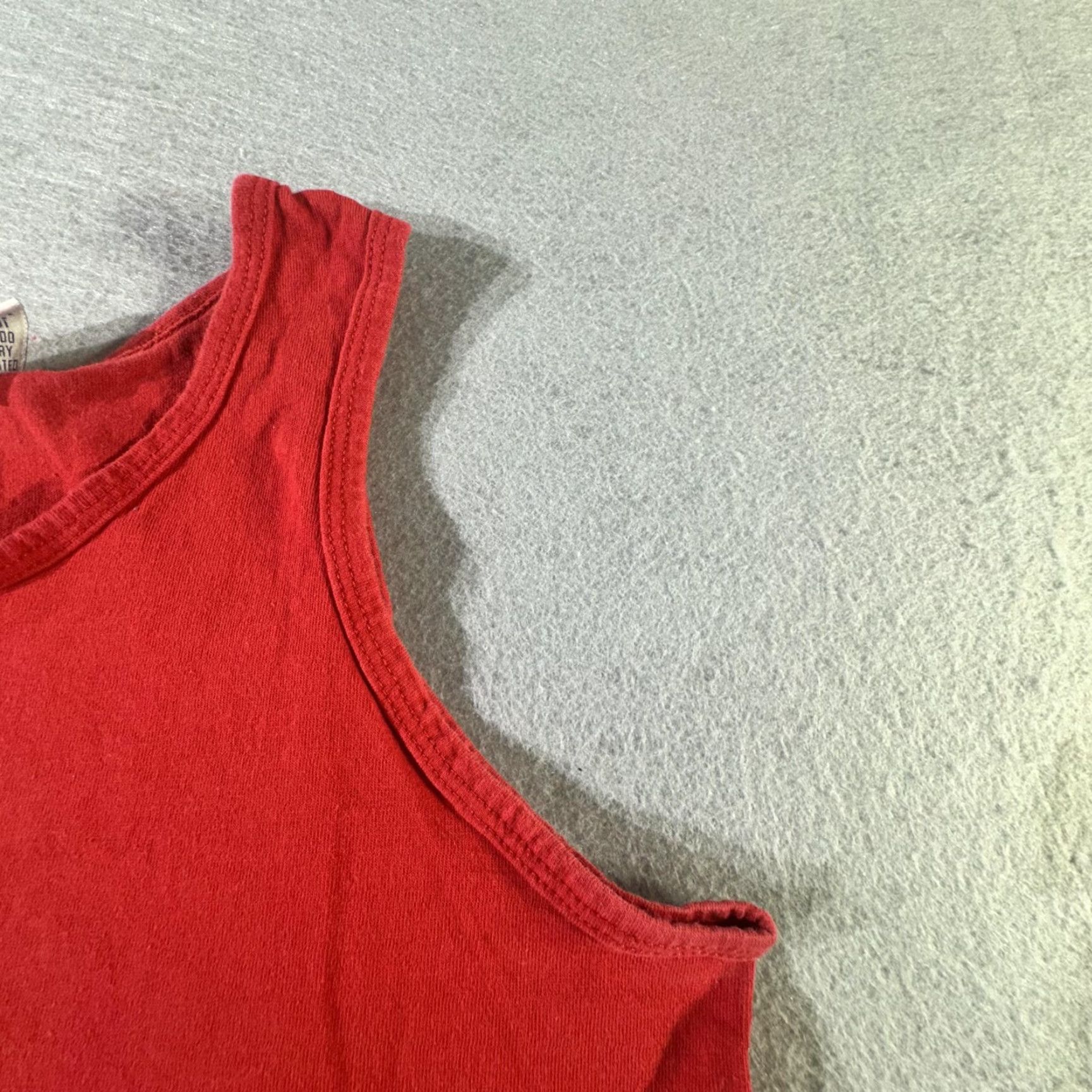 Vintage VINTAGE Universal Athletics Shirt Mens Medium Sleeveless Tank Top 80s Athletic Red Crew Neck Cotton Size US M / EU 48-50 / 2 - 4 Thumbnail