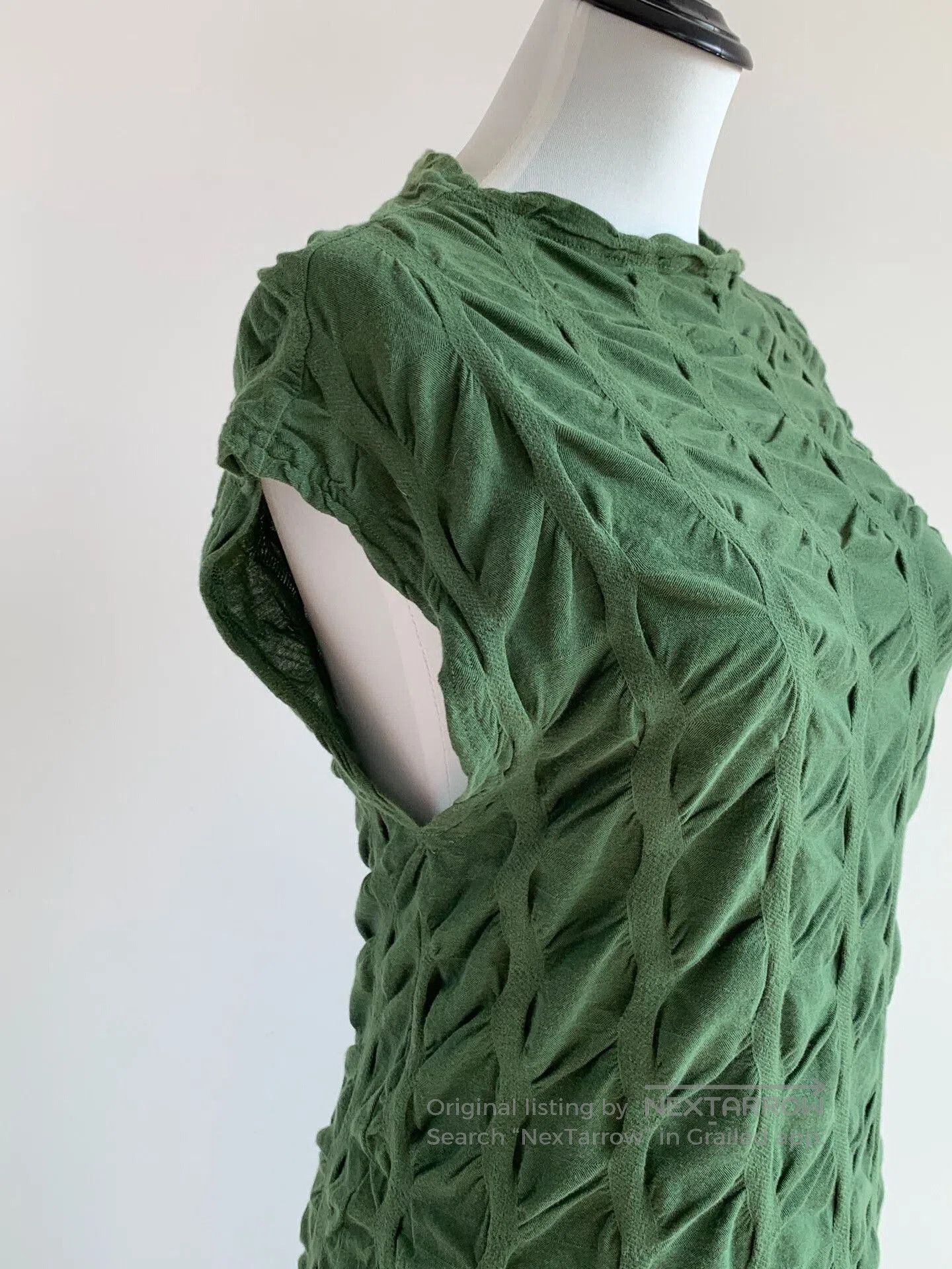 Issey Miyake Issey Miyake Green Top with Unique Texture. Size M / US 6-8 / IT 42-44 - 2 Thumbnail