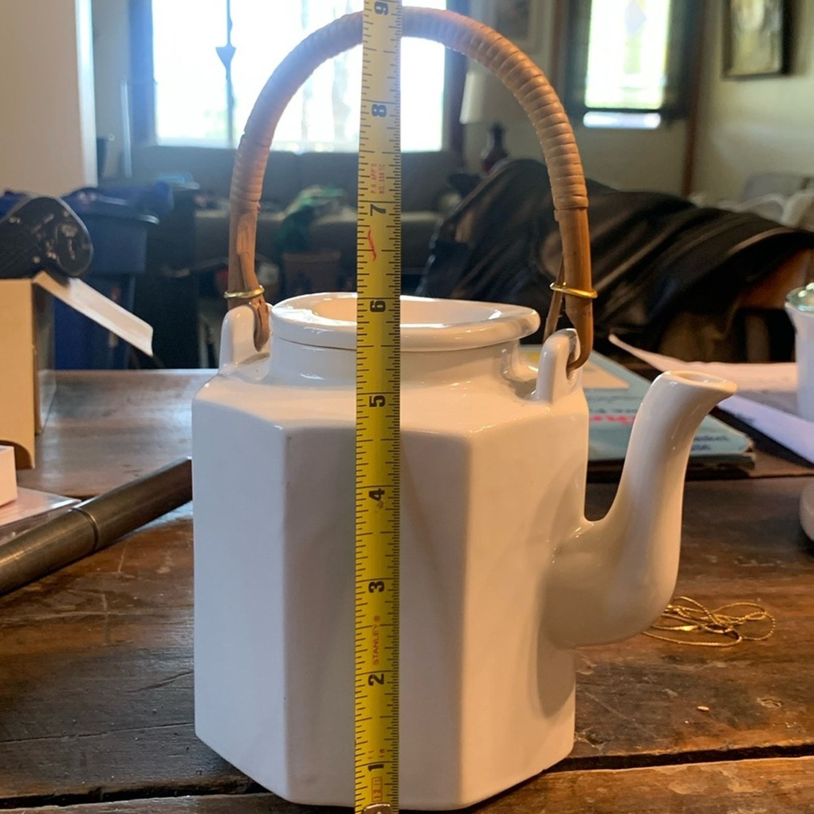 Vintage McCoy vintage white ceramic teapot bamboo wrapped handle Size ONE SIZE - 11 Thumbnail