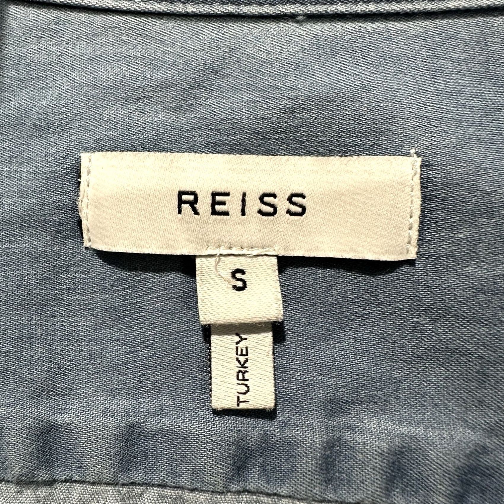 Reiss Reiss Shirt Mens S Light Blue Denim Chambray Button Down Long Sleeve Size US S / EU 44-46 / 1 - 3 Thumbnail