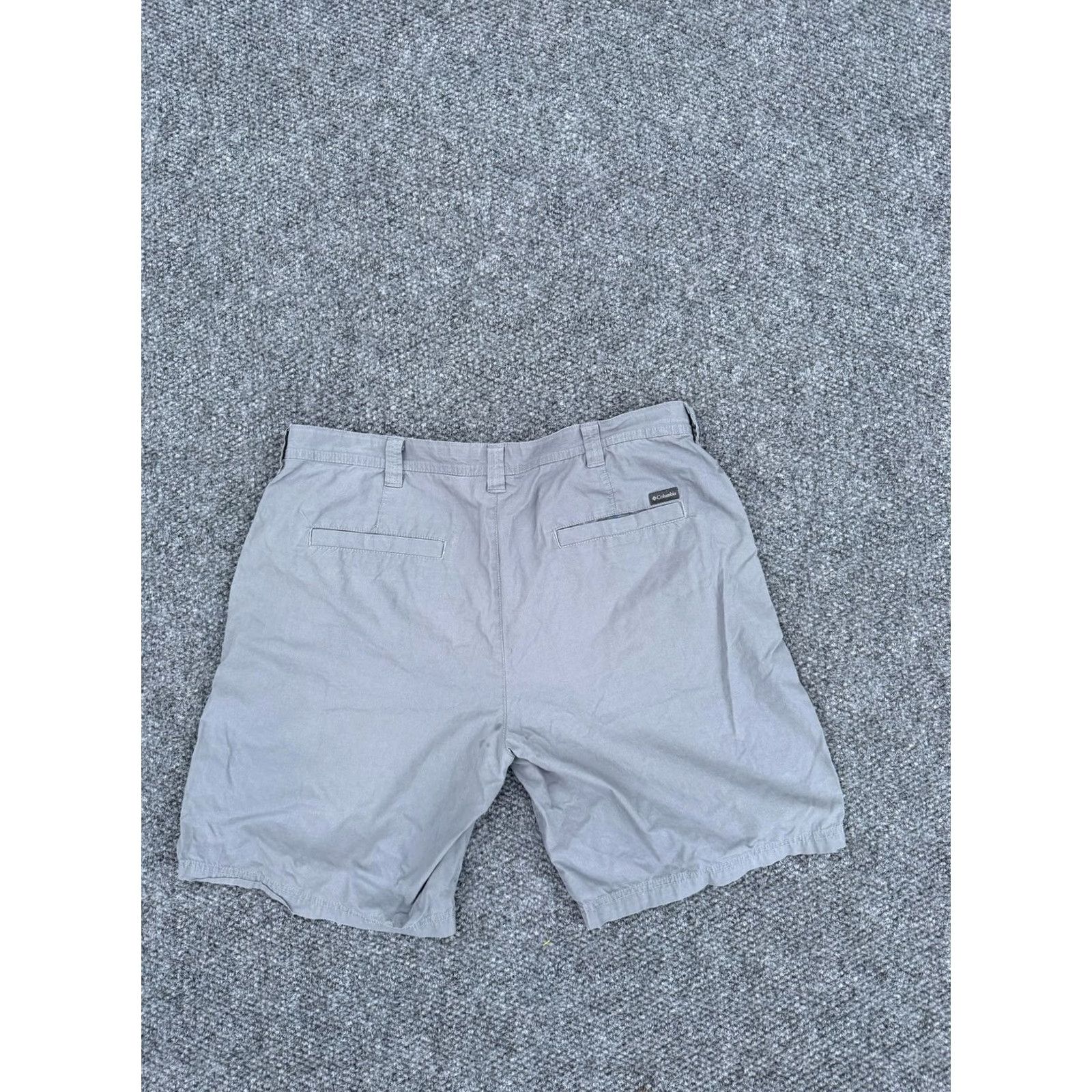 Vintage Columbia Shorts Mens 38 Gray Chino Canvas Cotton Casual Zip Fly Pockets Summer Size US 38 / EU 54 - 5 Thumbnail