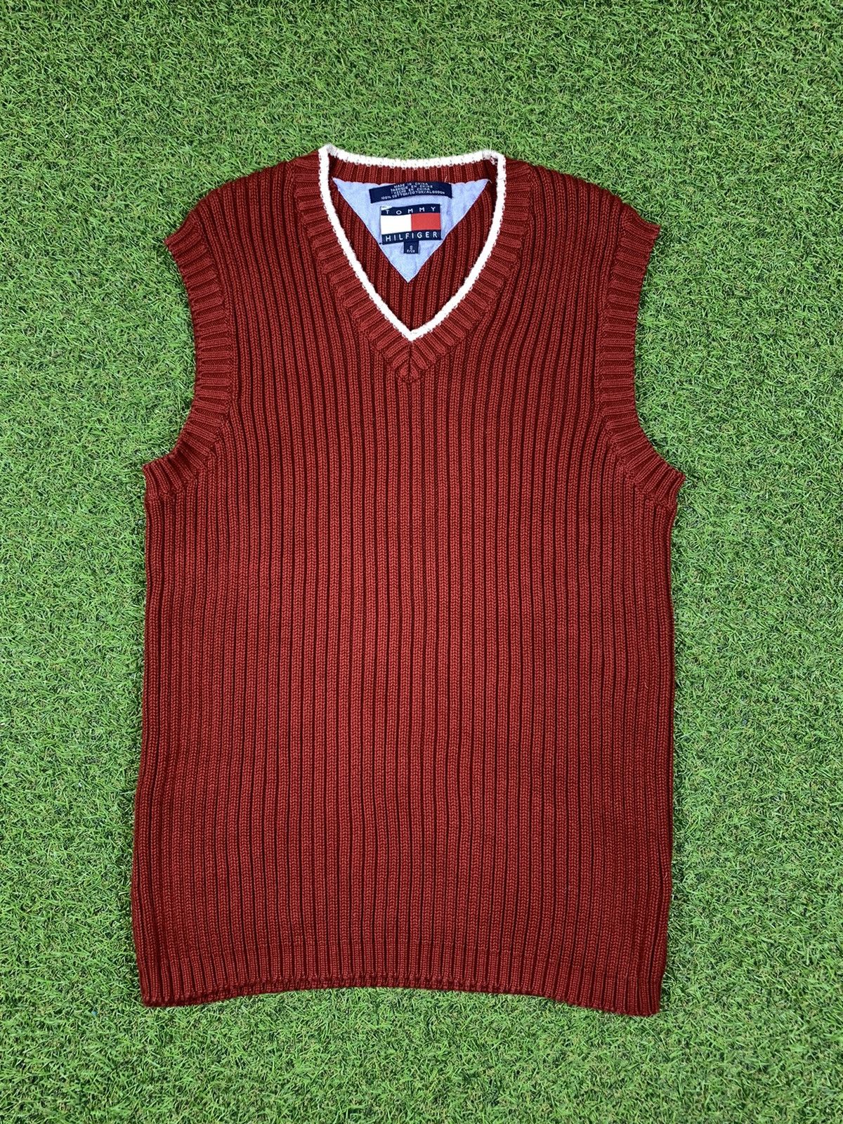 Tommy Hilfiger Vintage 90s Tommy Hifiger knit vest sweater style size S Size US S / EU 44-46 / 1 - 1 Thumbnail