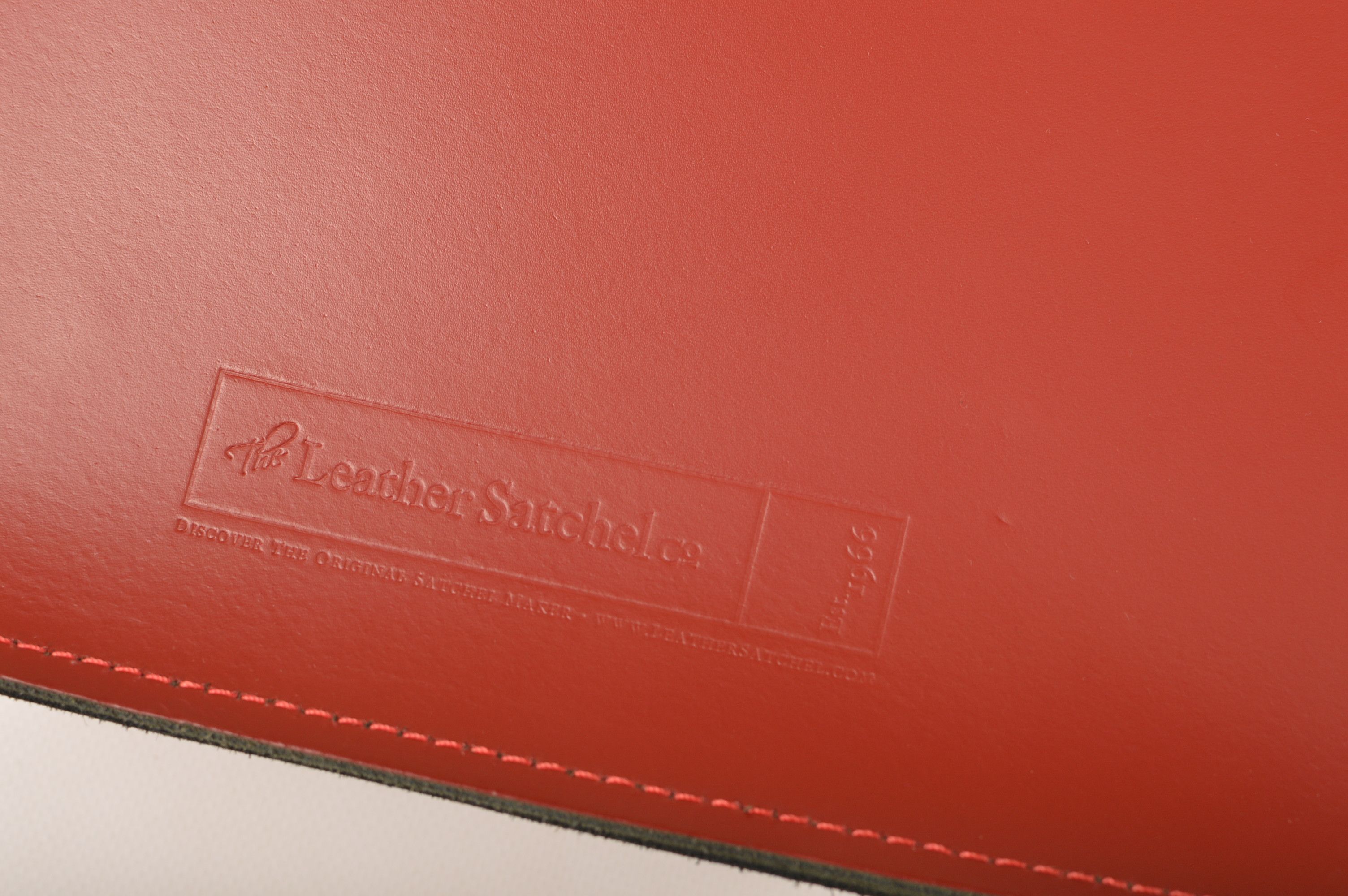 Cambridge Satchel Company × Leather The Leather Satchel Company Classic Red Leather Satchel Size ONE SIZE - 6 Thumbnail