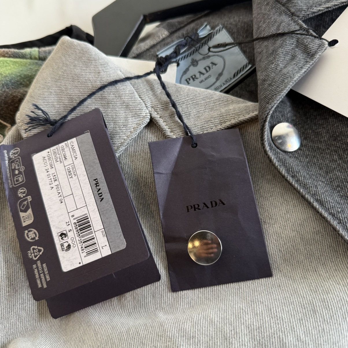 Prada Prada Grey Denim Button Up Shirt Size US L / EU 52-54 / 3 - 5 Thumbnail