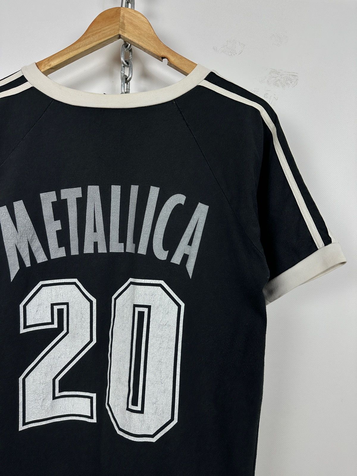 Band Tees Vintage Metallica 20th Anniversary 1981-2001 Giant T-Shirt Size US L / EU 52-54 / 3 - 15 Thumbnail