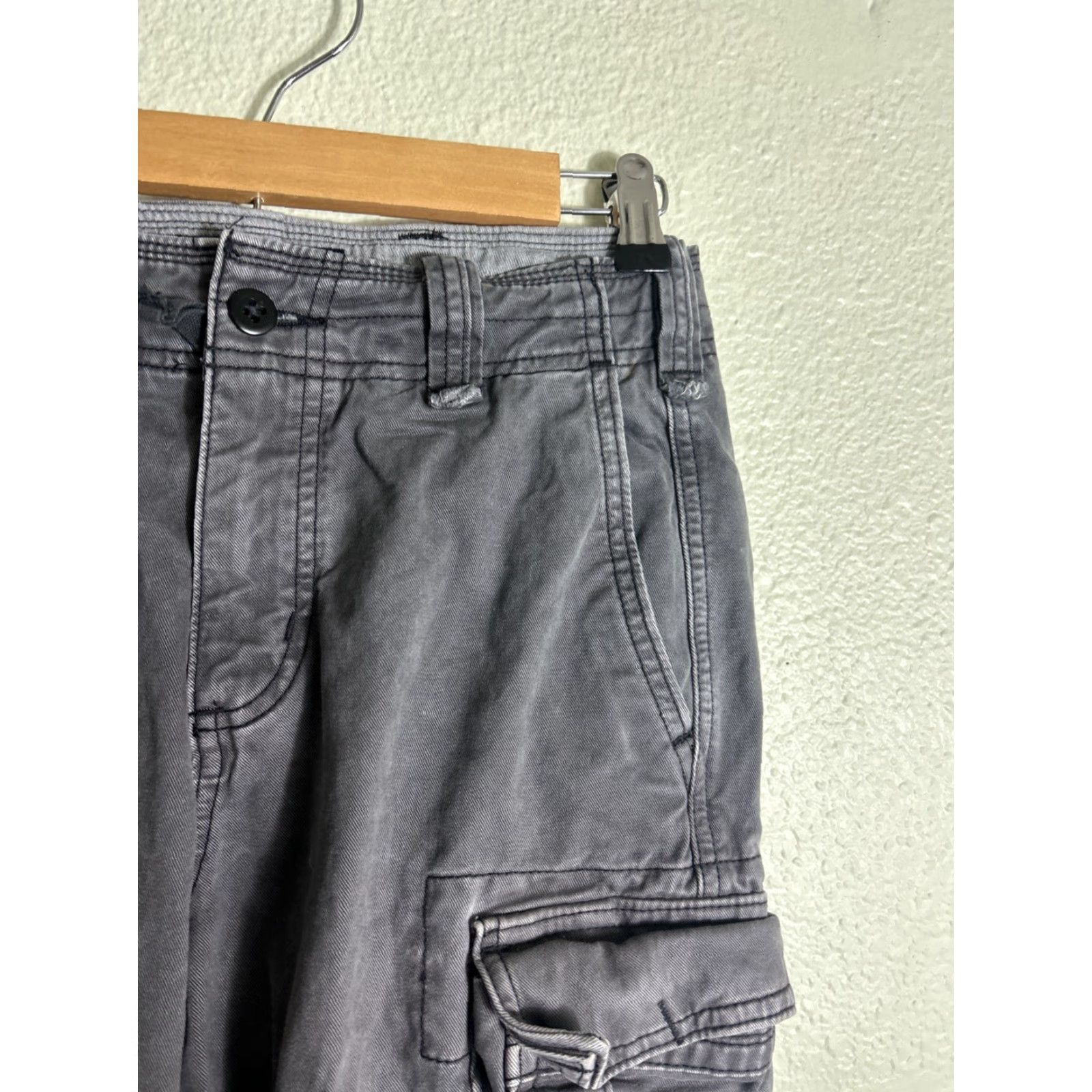 Abercrombie & Fitch Abercrombie & Fitch Cargo Utility Pants Mens 28x29 Gray Army Regular Inseam 29 in Size US 28 / EU 44 - 5 Thumbnail