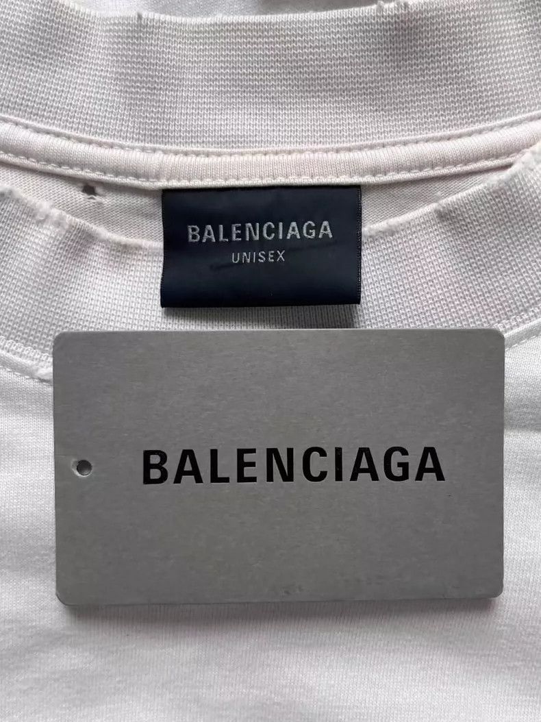 Balenciaga Balenciaga Letter Crew Neck Wear Effect Pullover Straight Size US L / EU 52-54 / 3 - 4 Thumbnail