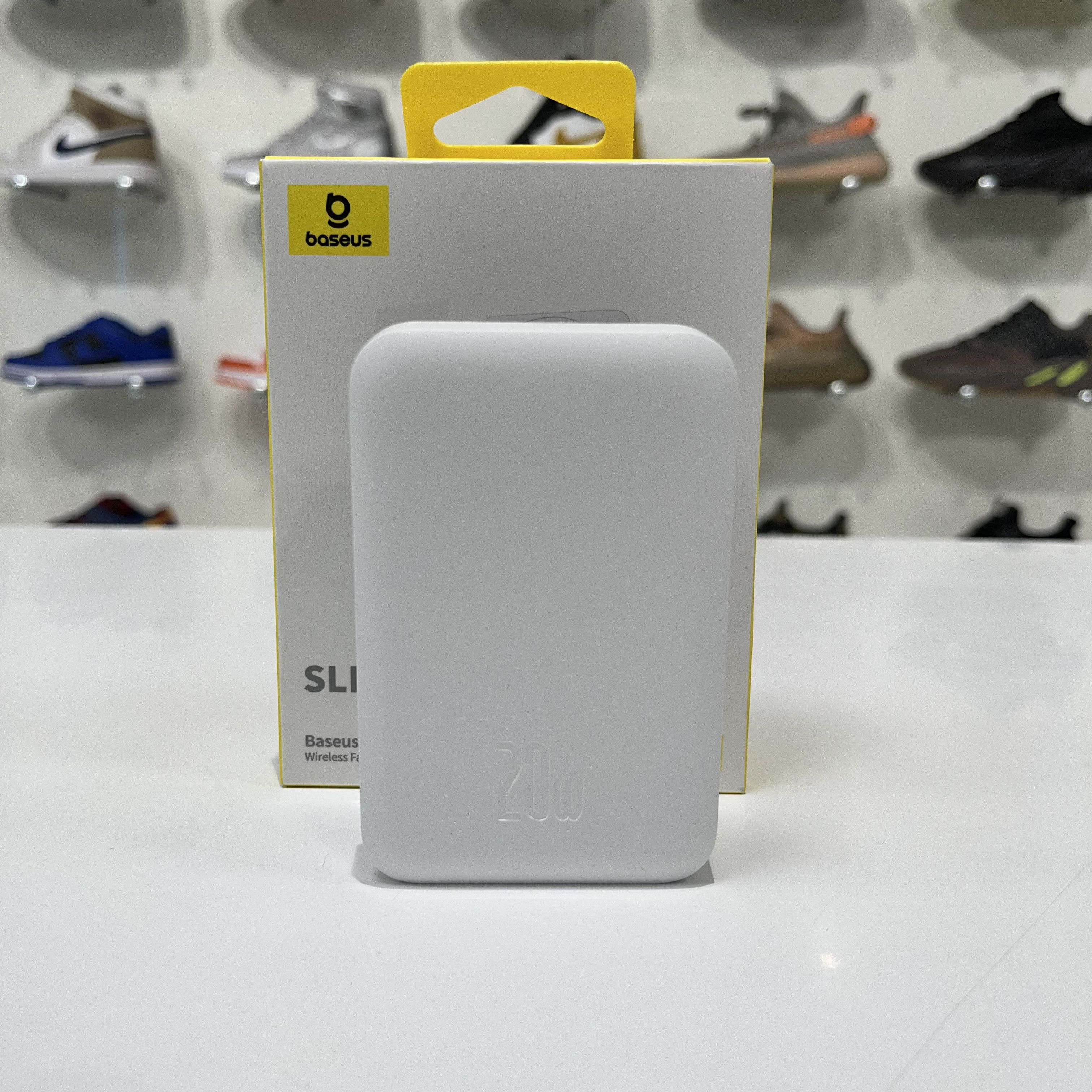 Other Baseus MagSafe Powerbank White Size ONE SIZE - 2 Preview