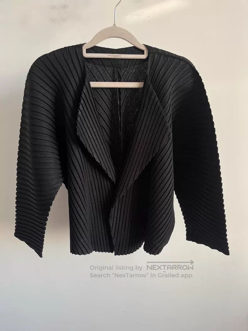 Issey Miyake Issey Miyake Black Coat Size M / US 6-8 / IT 42-44 - 1 Thumbnail