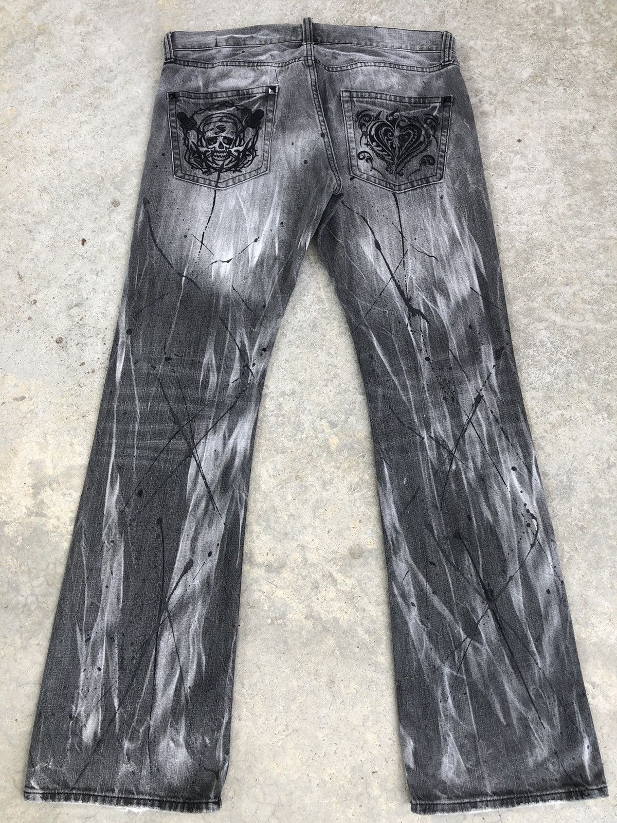Japanese Brand Japanese Sorridere Flare Jeans Skulls Embroidered Distressed Size US 35 - 1 Thumbnail