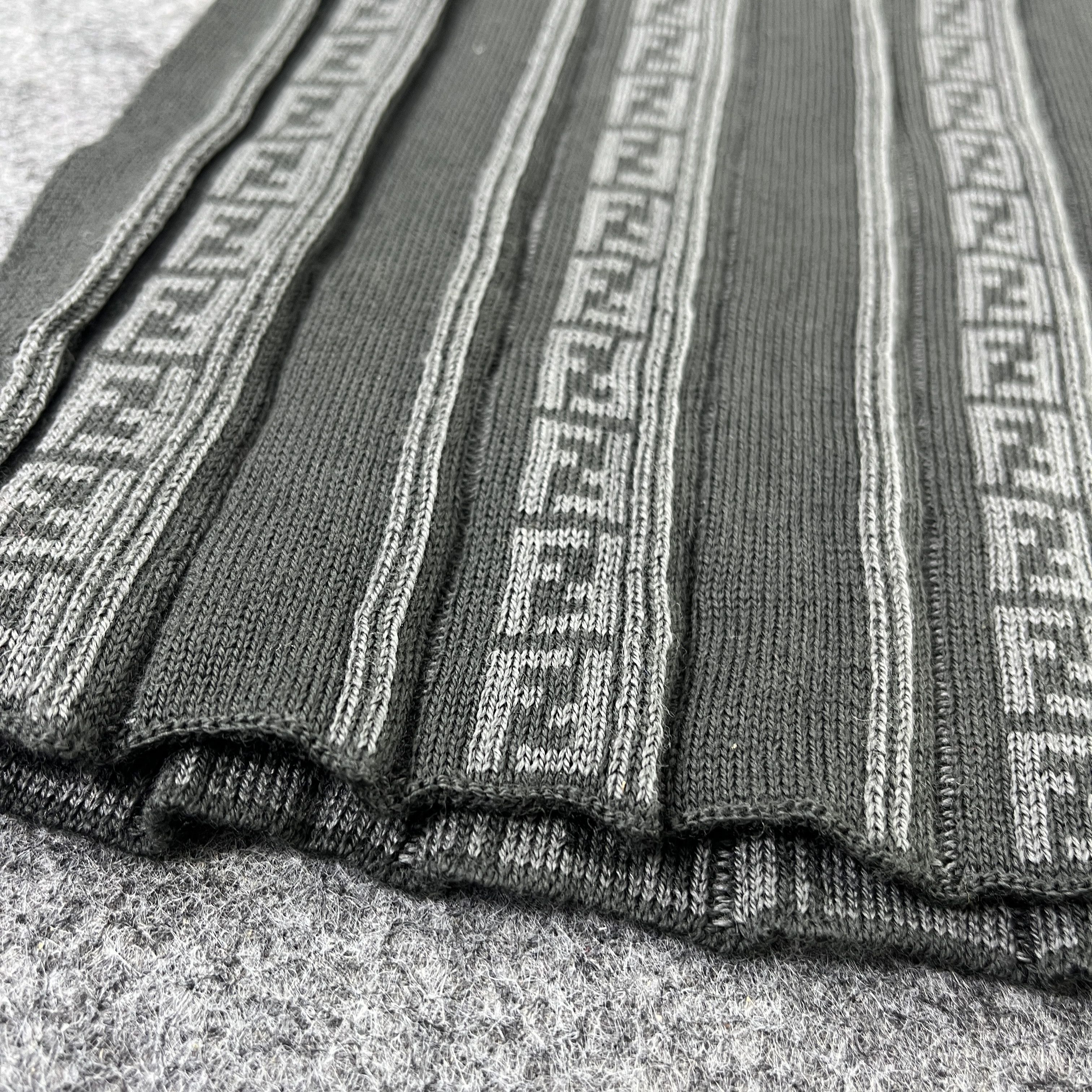 Fendi Fendi Scarf / Muffler / Neckwear T1260 Size ONE SIZE - 10 Thumbnail