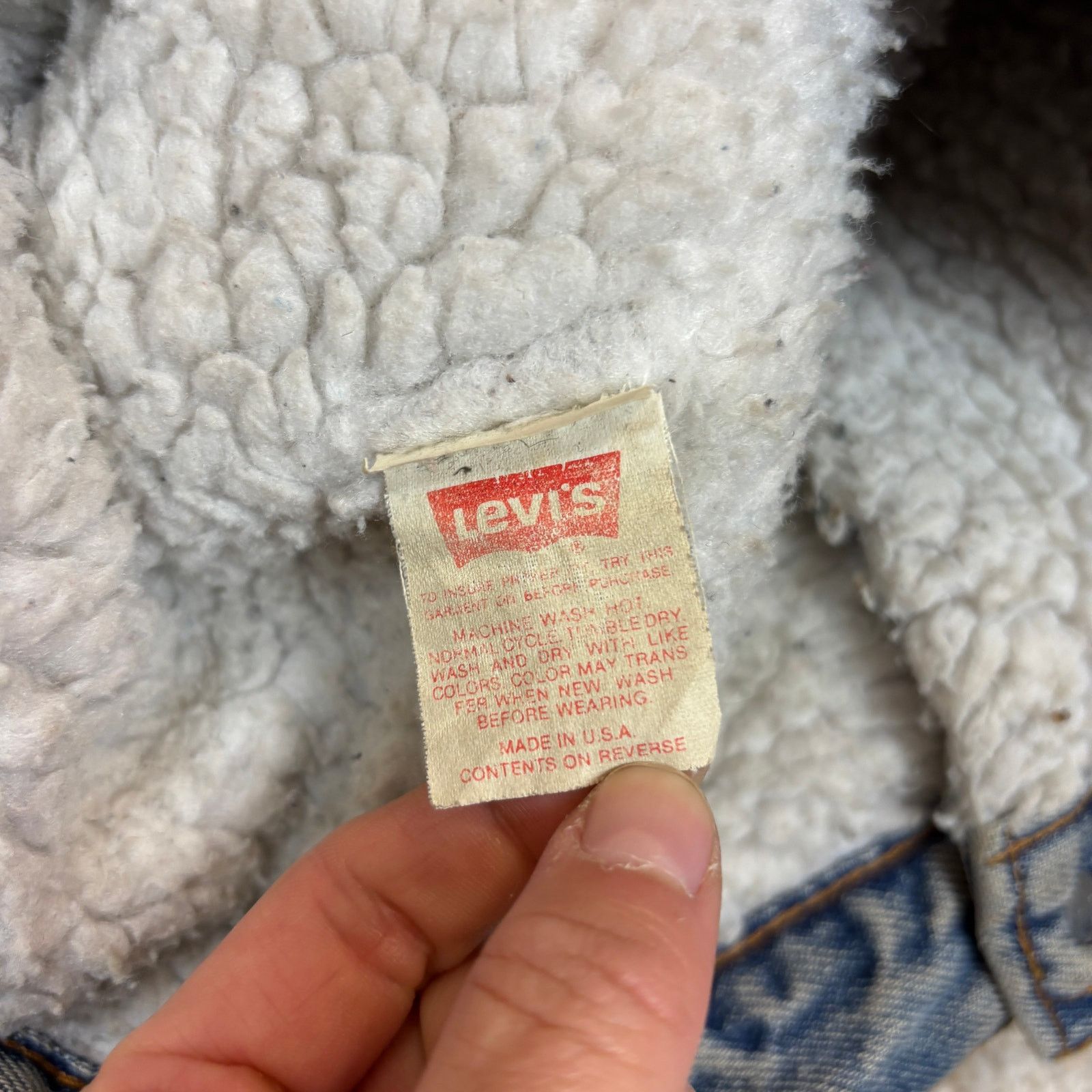 Levi's Vintage 80s 90 Levi's Sherpa Lined Trucker Jacket 36R Medium Size US M / EU 48-50 / 2 - 9 Thumbnail