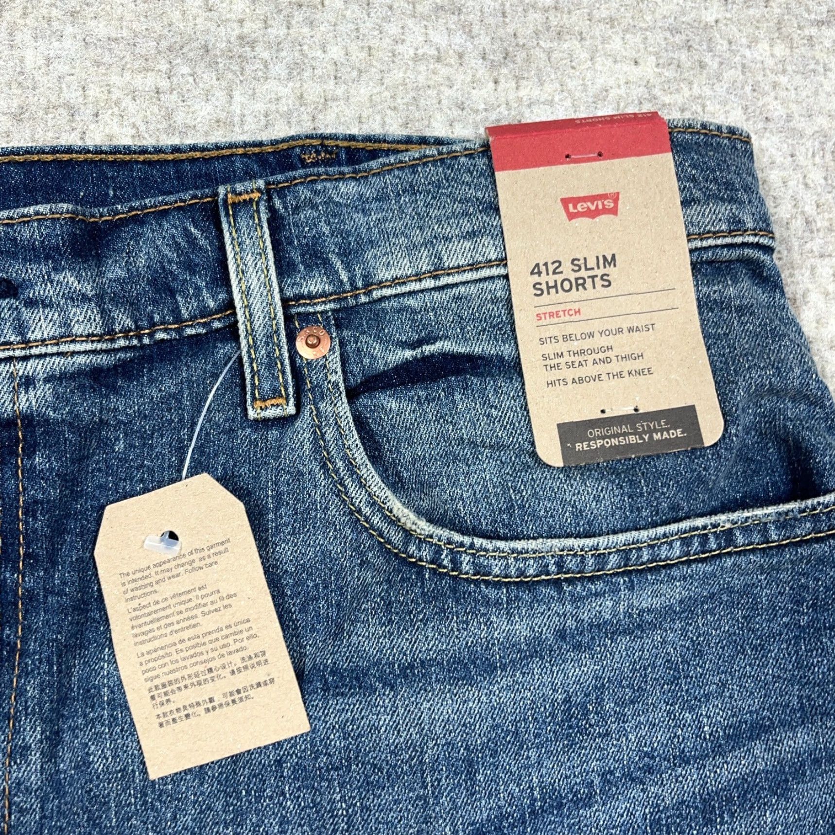 Levi's Levi's 412 Shorts Men Slim Fit Denim Blue 40 Med Wash Distressed 5-Pocket Bermuda Zip Front Casual Jeans Shorts Size US 40 / EU 56 - 7 Thumbnail