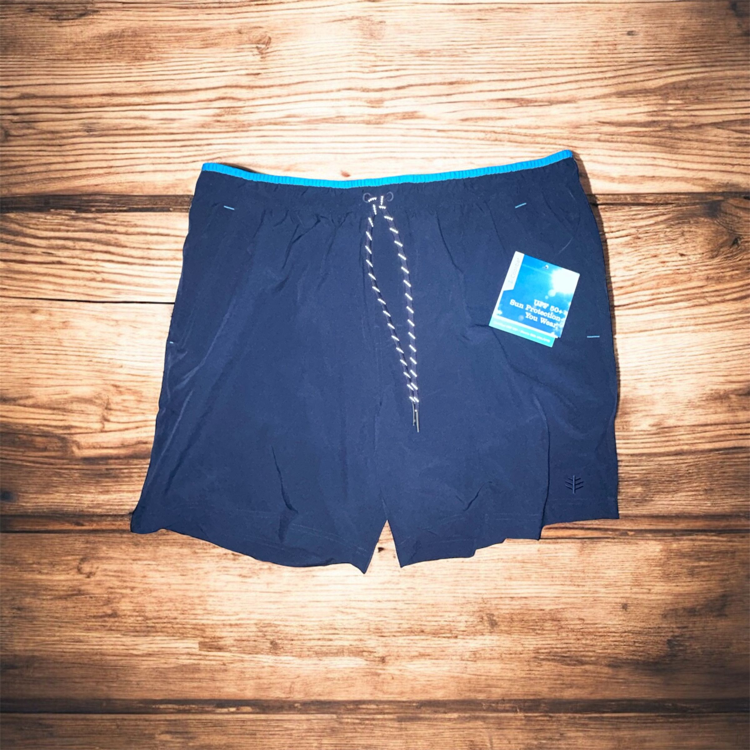 Other Coolibar Bermuda shorts for men Size US 38 / EU 54 - 1 Thumbnail