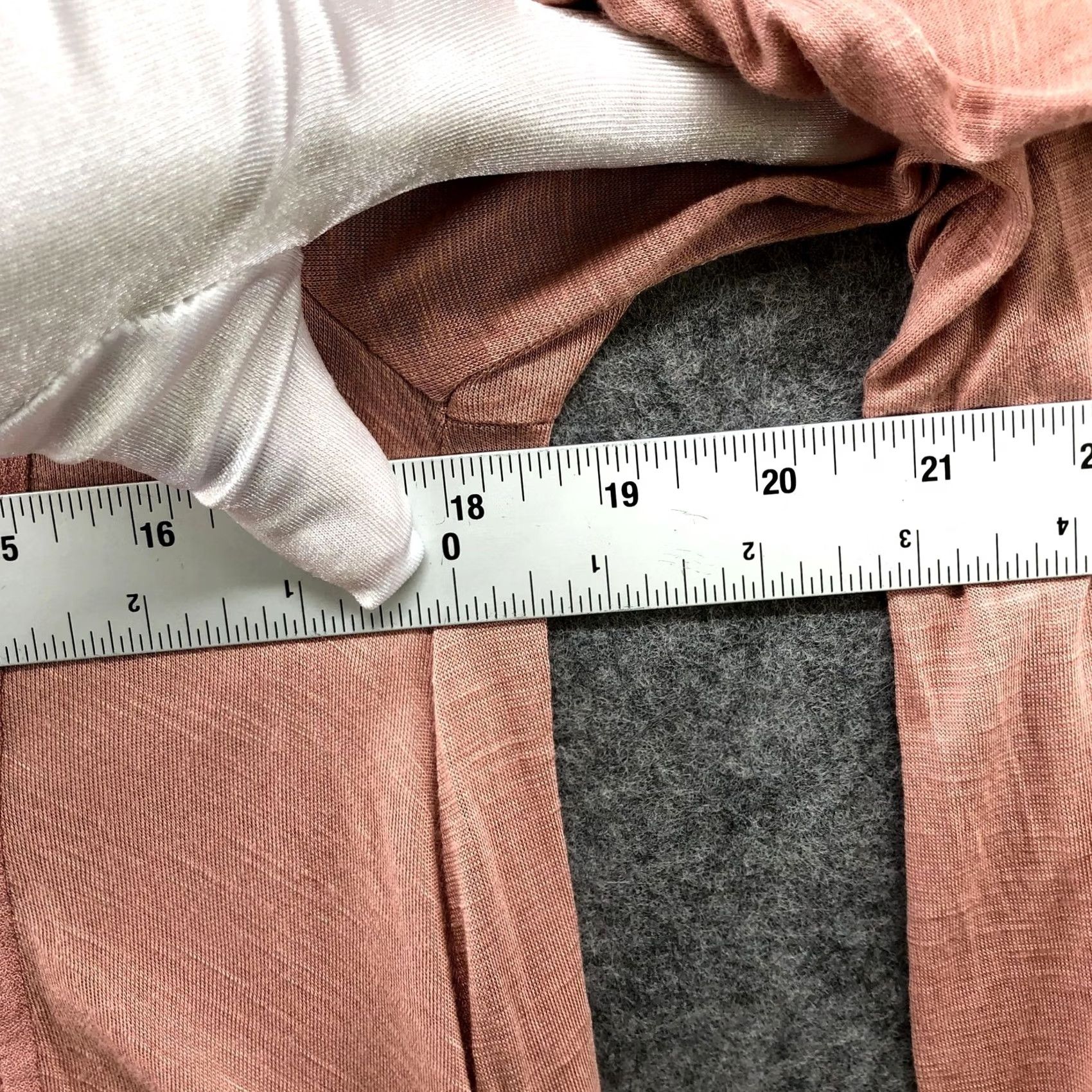 Lucky Brand Lucky Brand Long Sleeve Top Womens XS Pink V-neck Button Front Rayon High Low Blouse Shirt Knit White? Size XS / US 0-2 / IT 36-38 - 7 Thumbnail
