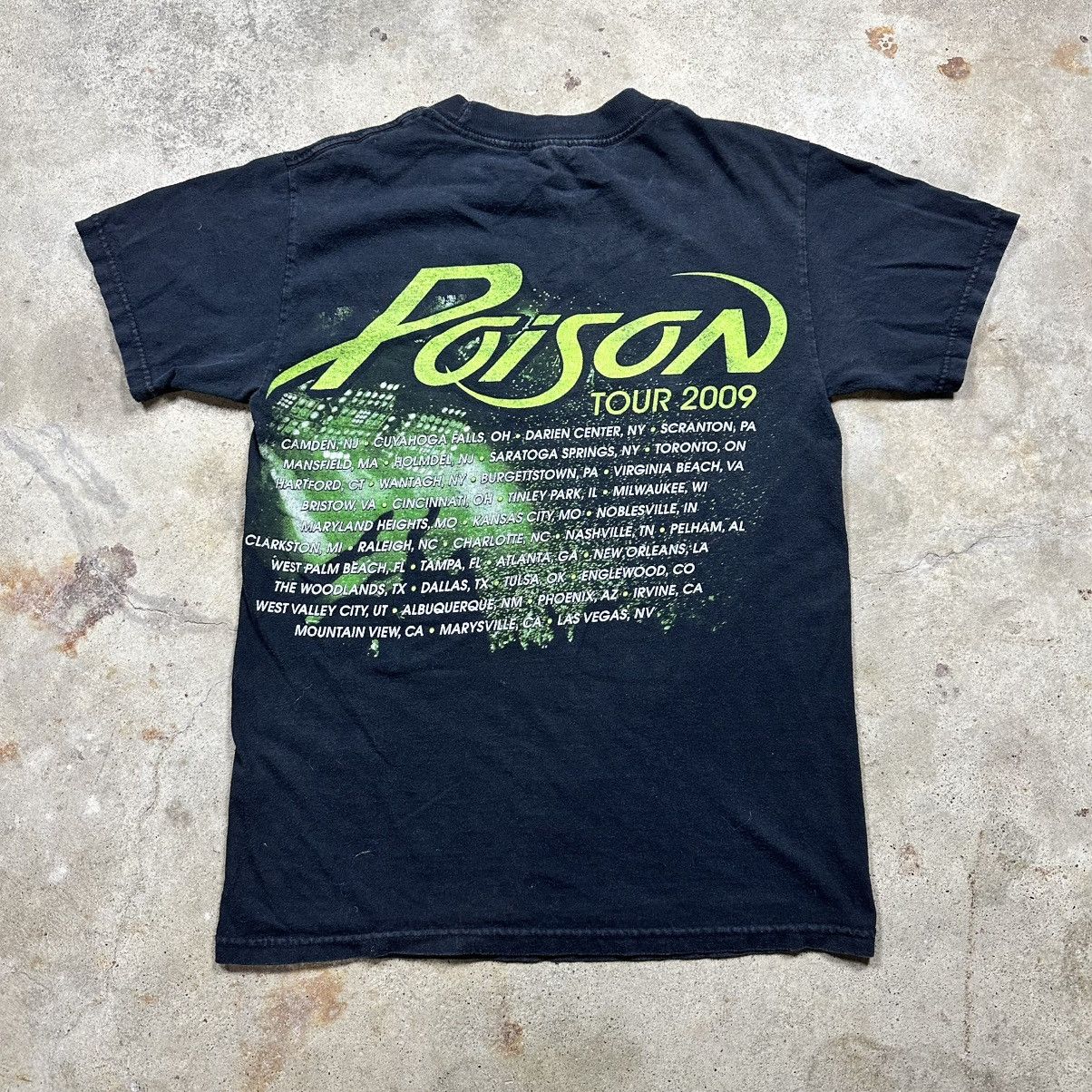 Band Tees Vintage 2009 Poison Concert Tour Band Tee Shirt Size S Size US S / EU 44-46 / 1 - 5 Thumbnail