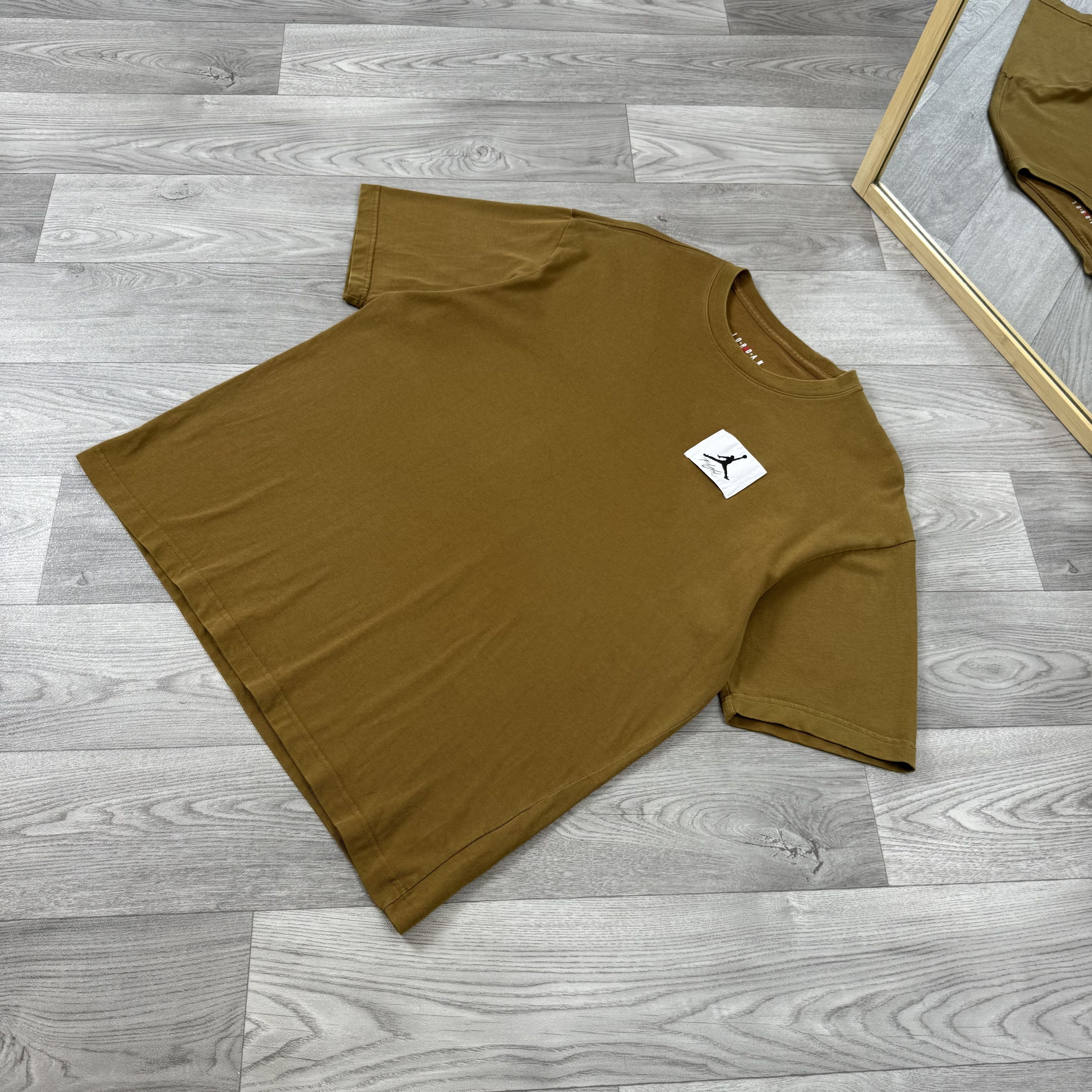 Jordan Brand Air Jordan Oversized Brown Tee Shirt Size US M / EU 48-50 / 2 - 3 Thumbnail