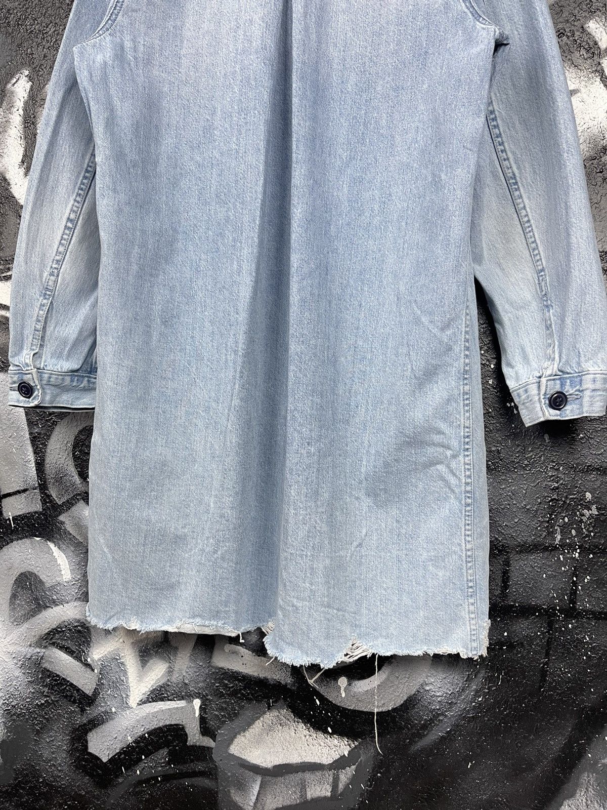 Levi's Vintage Clothing Levi’s Washed Blue Denim Long Coat Women’s Jacket Size XS Size XS / US 0-2 / IT 36-38 - 10 Thumbnail