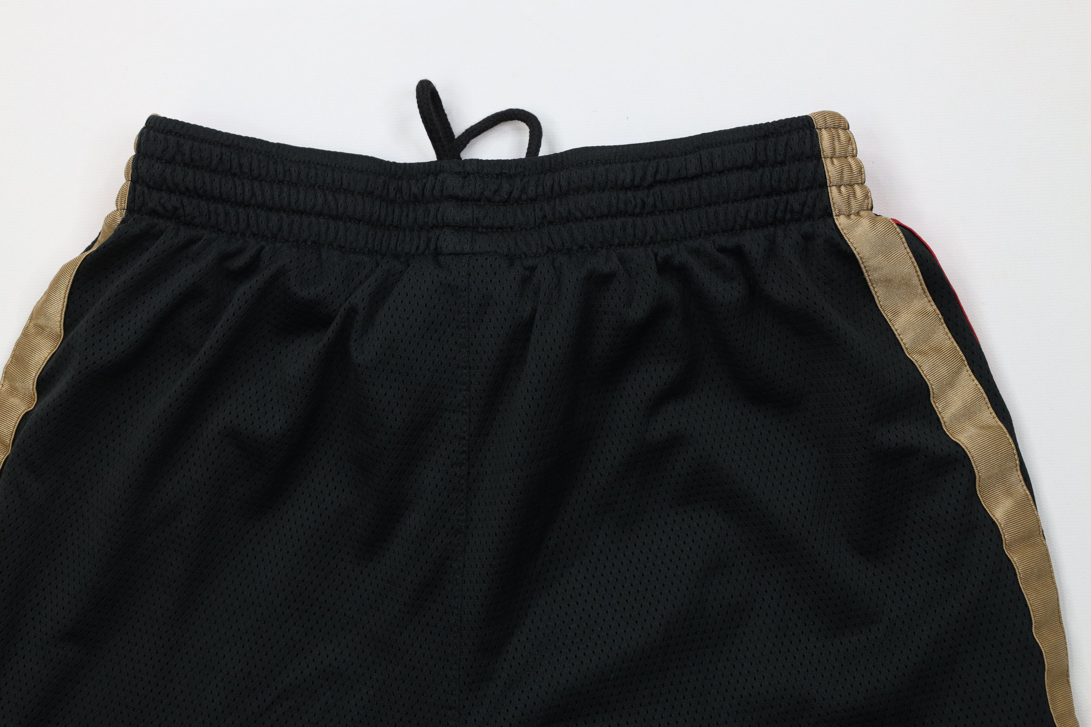 Nike Vintage Y2K Nike Mini Swoosh Mesh Gym Basketball Shorts Size US 32 / EU 48 - 10 Thumbnail