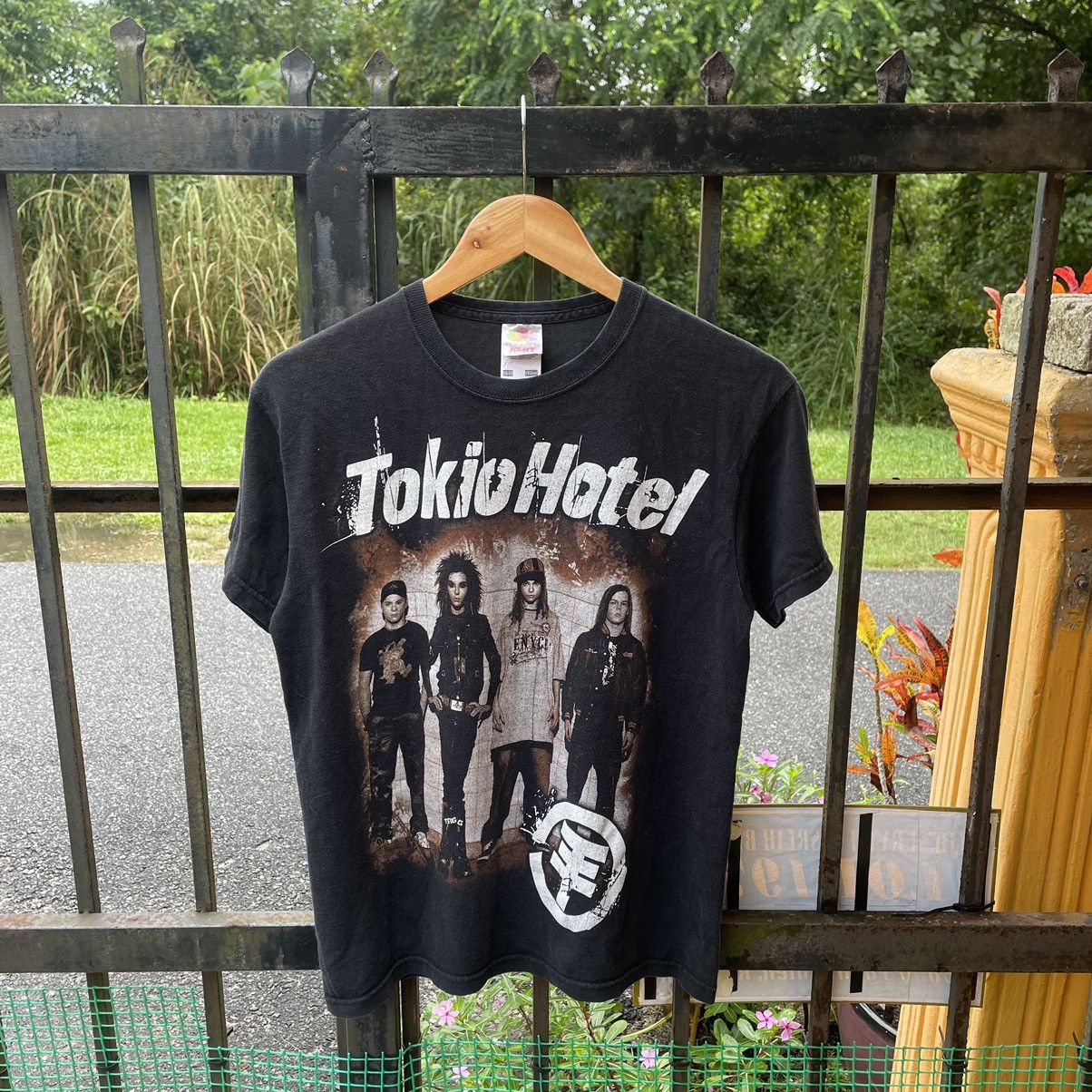 Band Tees × Vintage 🔥Vintage Y2K Tokio Hotel Big Image Rap Tees Design Promo Tee Size US S / EU 44-46 / 1 - 1 Thumbnail