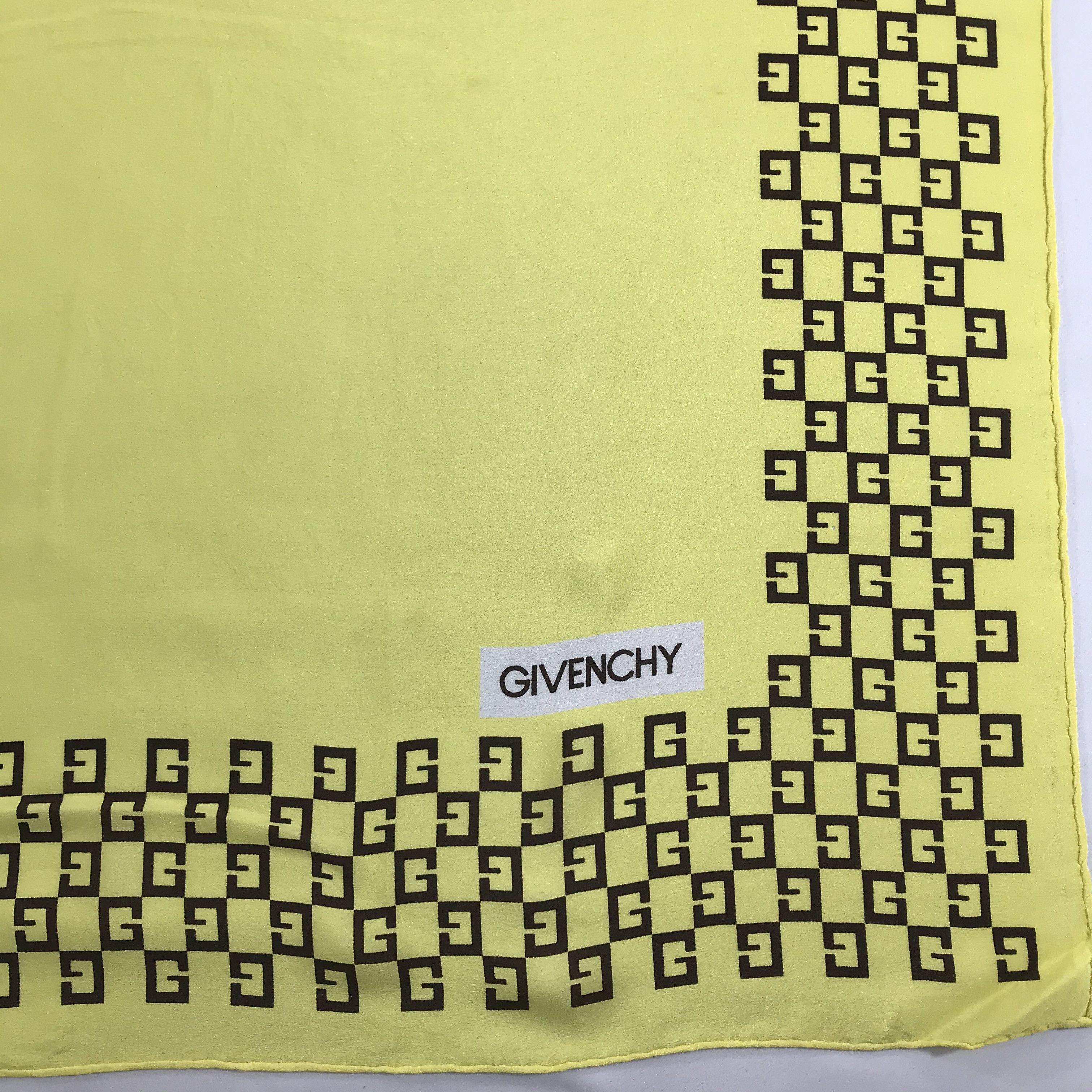 Vintage Vintage Givenchy Silk Scarf Size ONE SIZE - 4 Thumbnail